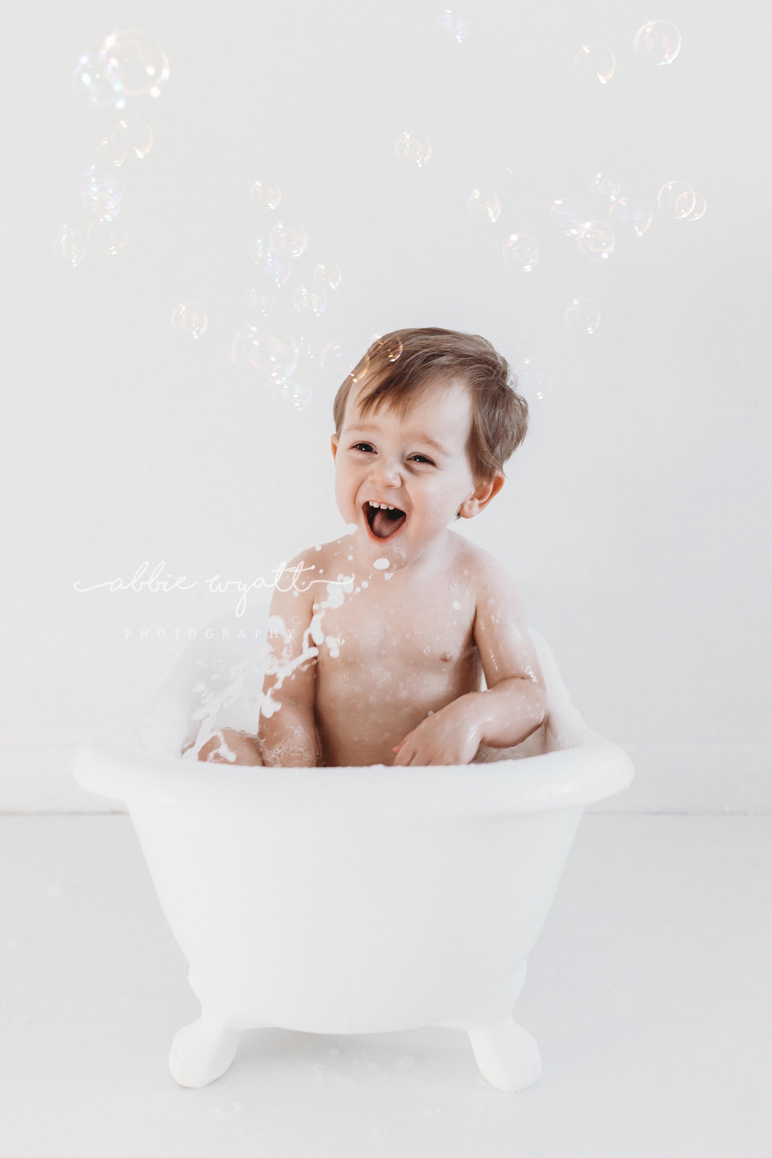 Abbie Wyatt Photography | Newborn, Baby & Cake Smash Photographer | Hemel Hempstead 5.jpg