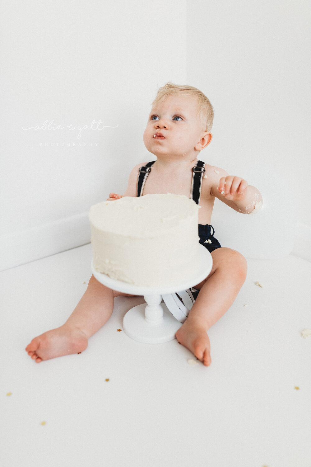 Abbie Wyatt Photography | Newborn, Baby & Cake Smash Photographer | Hemel Hempstead 8.jpg