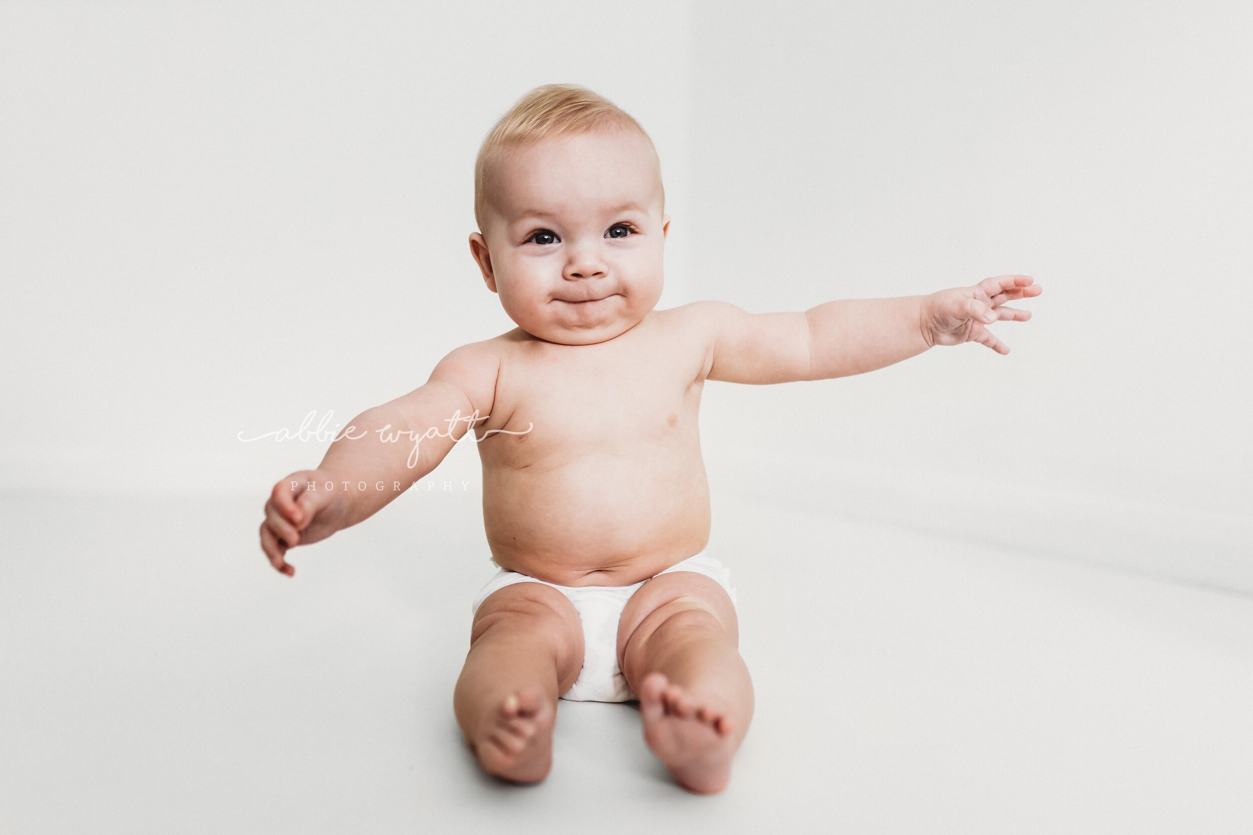 Abbie Wyatt Photography | Newborn, Baby & Cake Smash Photographer | Hemel Hempstead 5.jpg