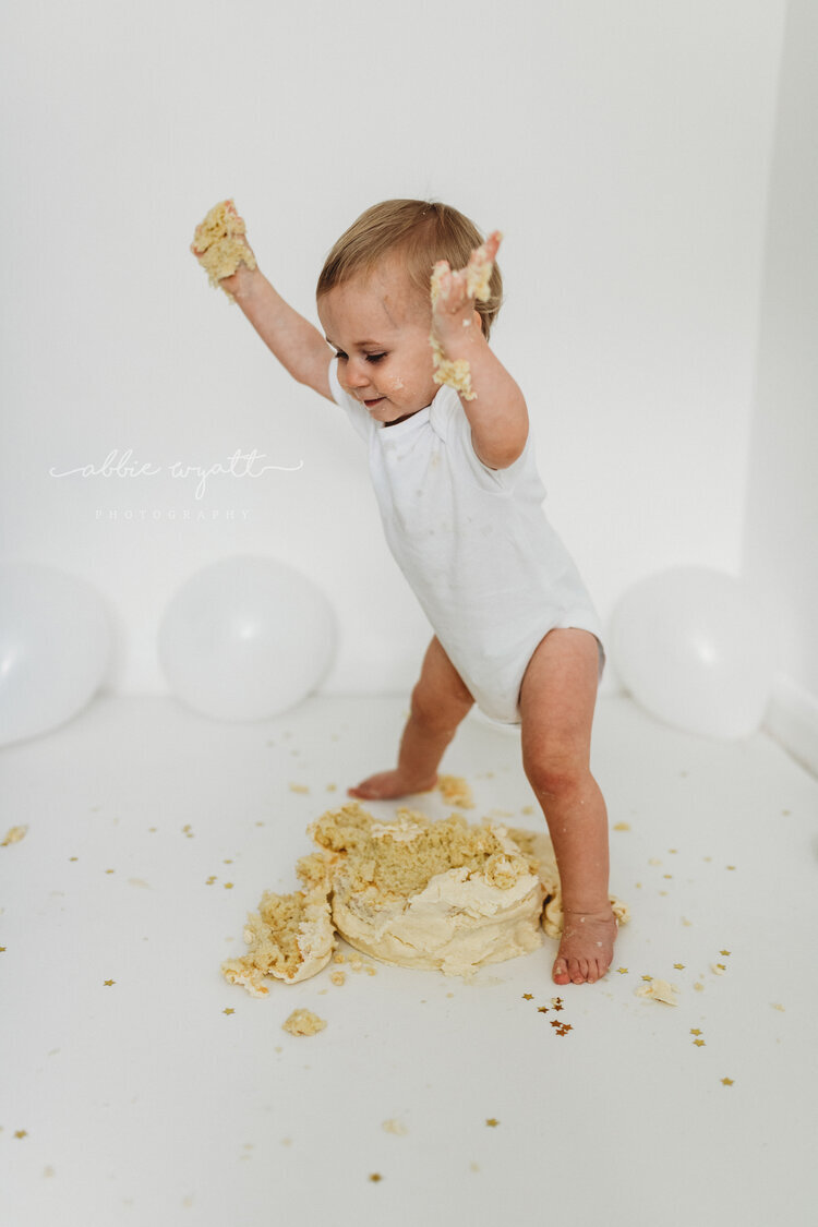 Abbie Wyatt Photography - Newborn, Baby & Cake Smash Photographer - Hemel Hempstead 8.jpg