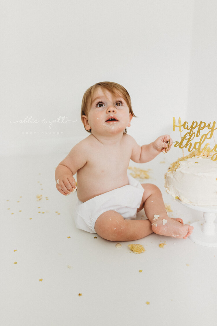 Abbie Wyatt Photography - Newborn, Baby & Cake Smash Photographer - Hemel Hempstead 14.jpg