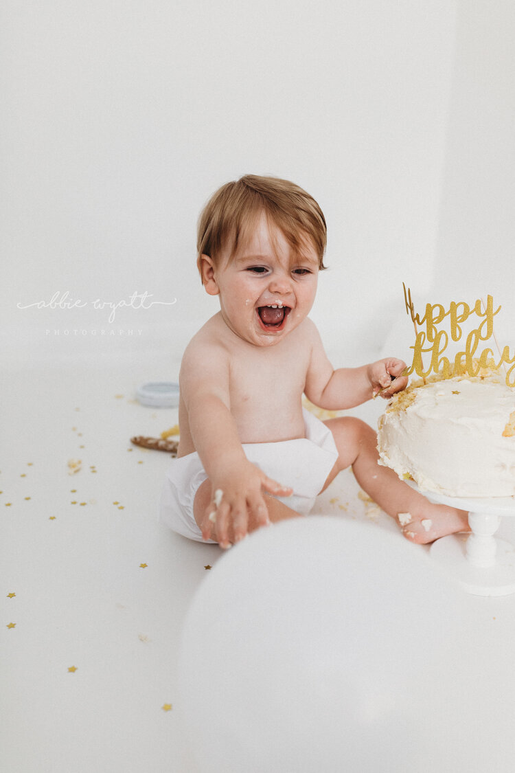 Abbie Wyatt Photography - Newborn, Baby & Cake Smash Photographer - Hemel Hempstead 16.jpg