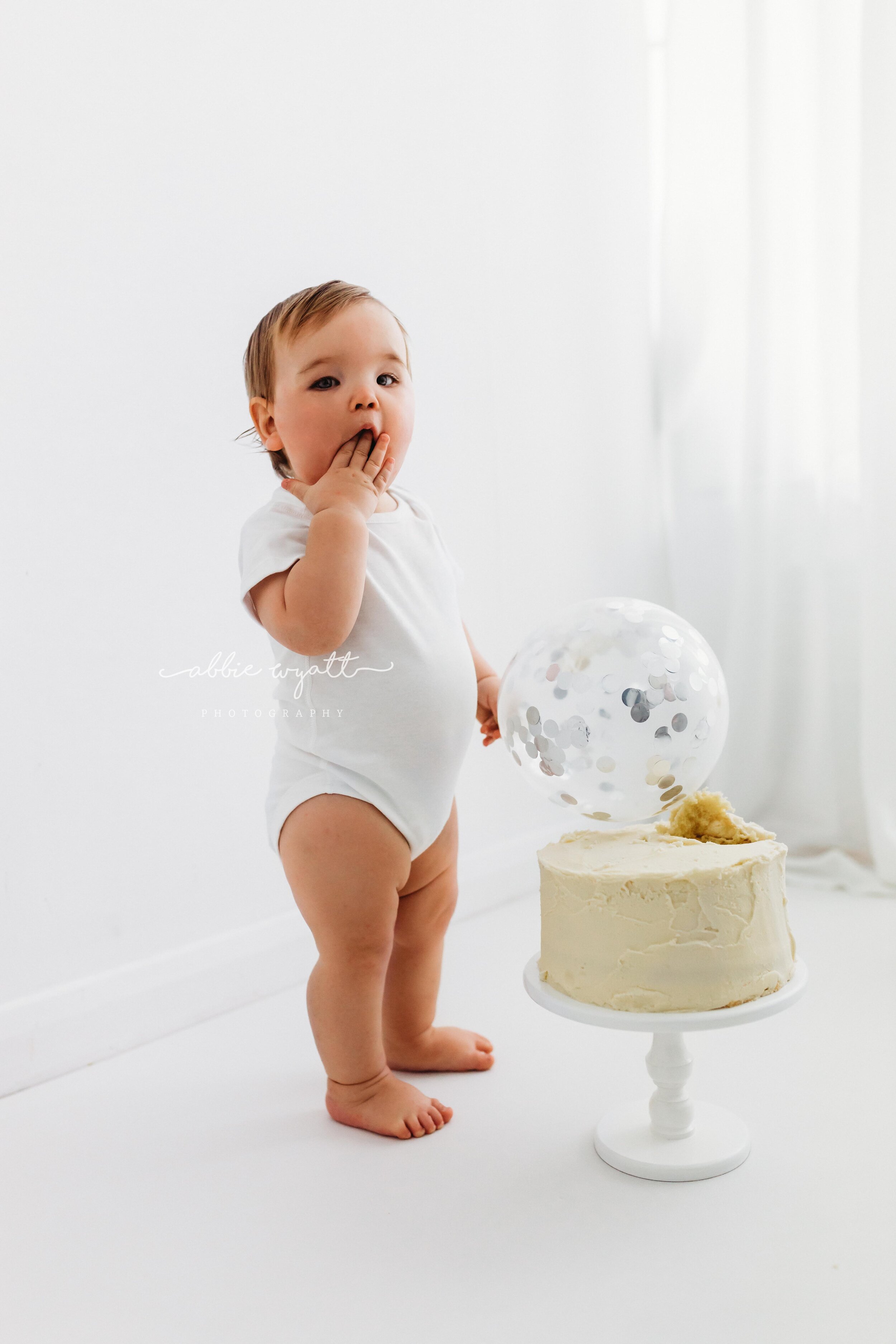 Abbie Wyatt Photography - Newborn, Baby & Cake Smash Photographer - Hemel Hempstead 4.jpg
