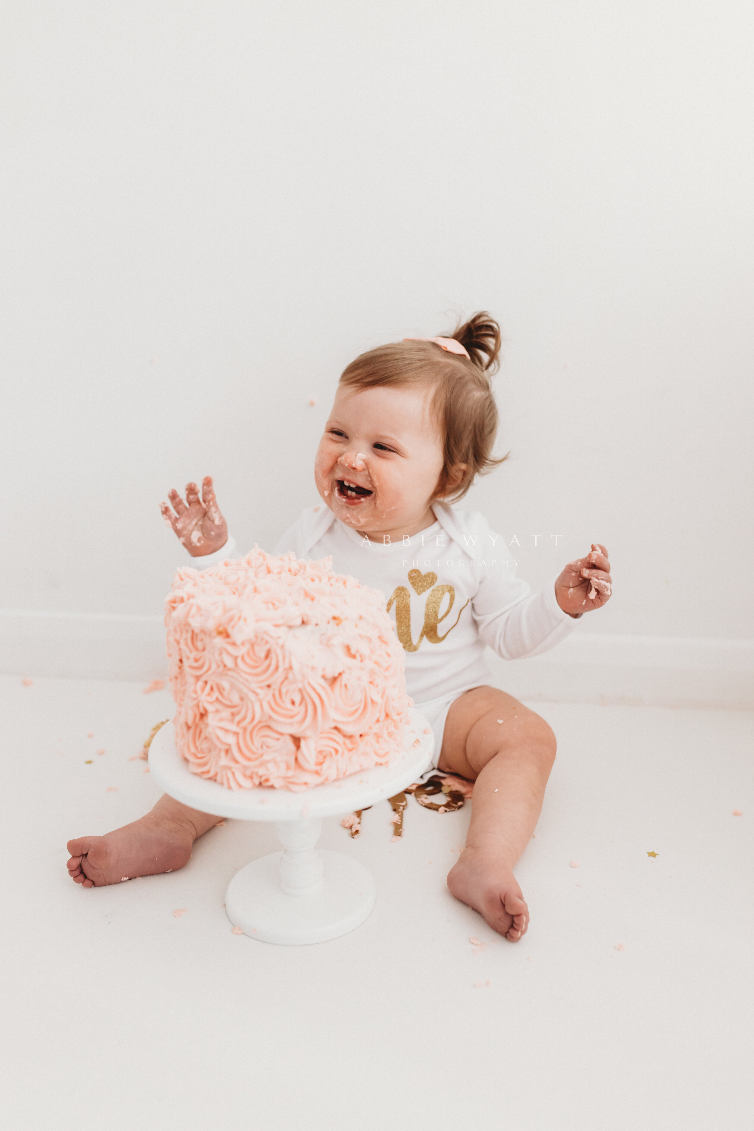 Miley Cake Smash -27.jpg