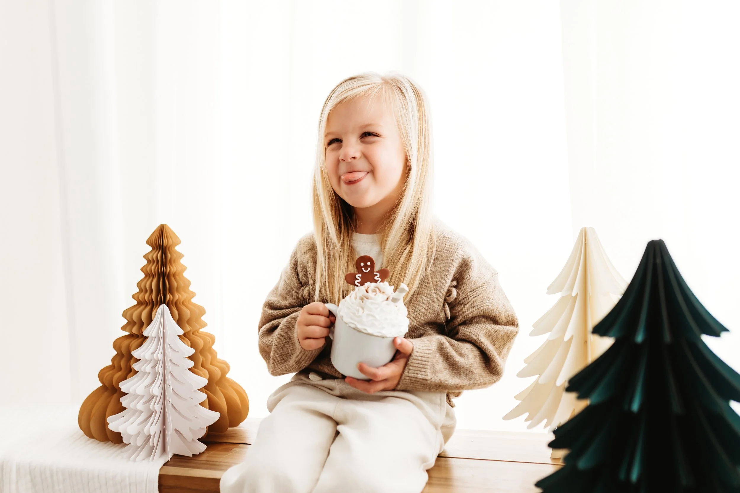 Poppy_Xmas_26 -14.jpg
