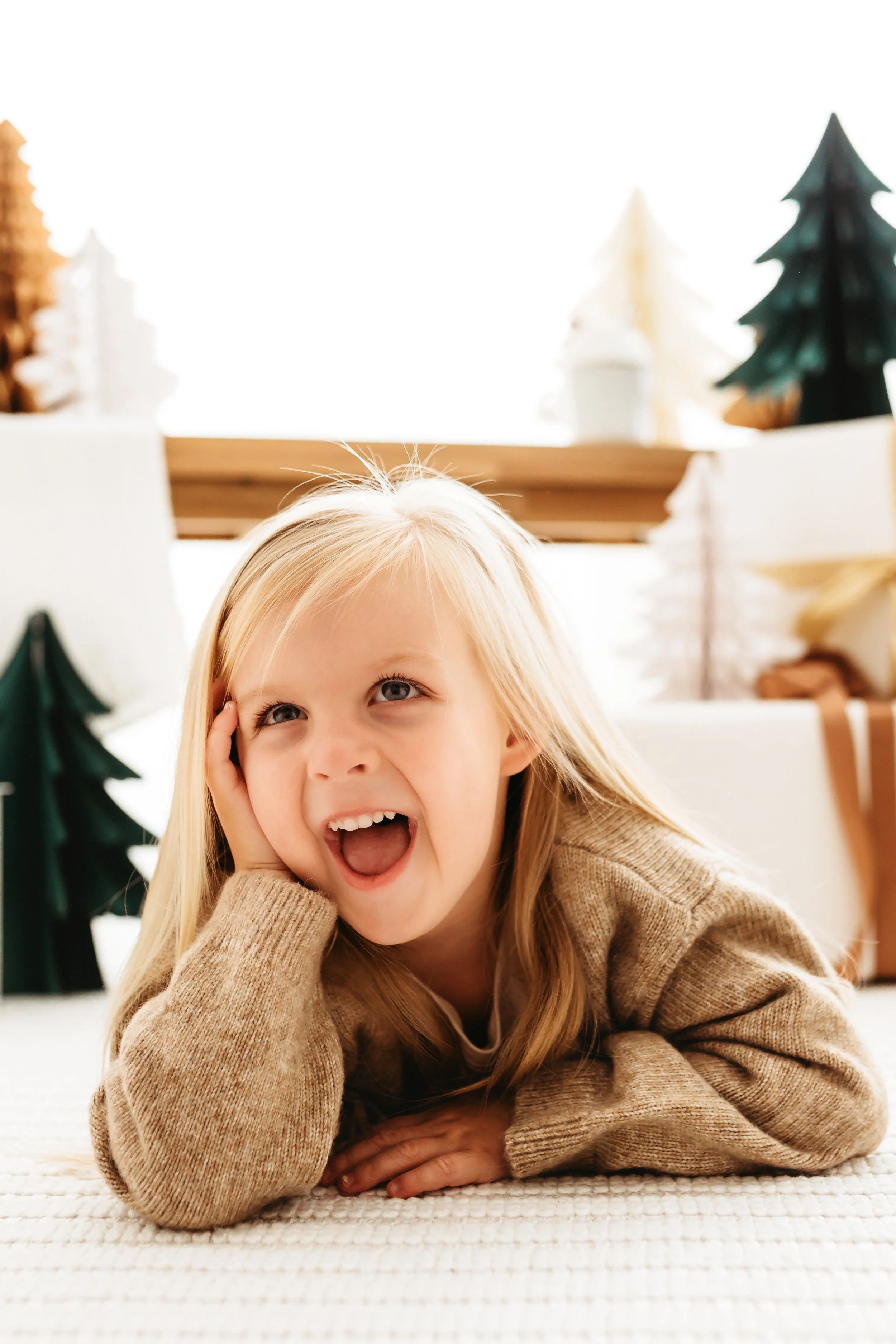 Poppy_Xmas_26 -30.jpg