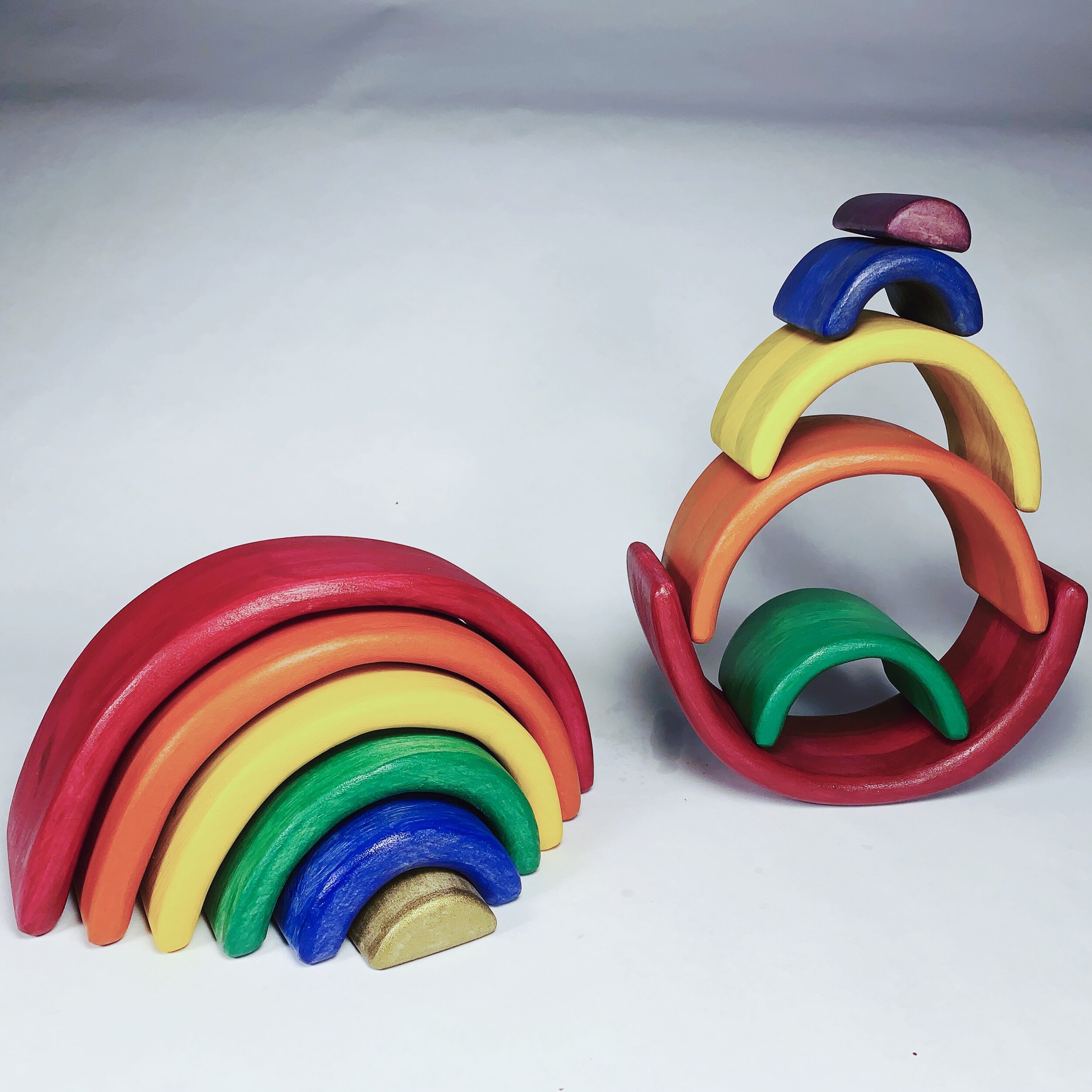Rainbow stacker
