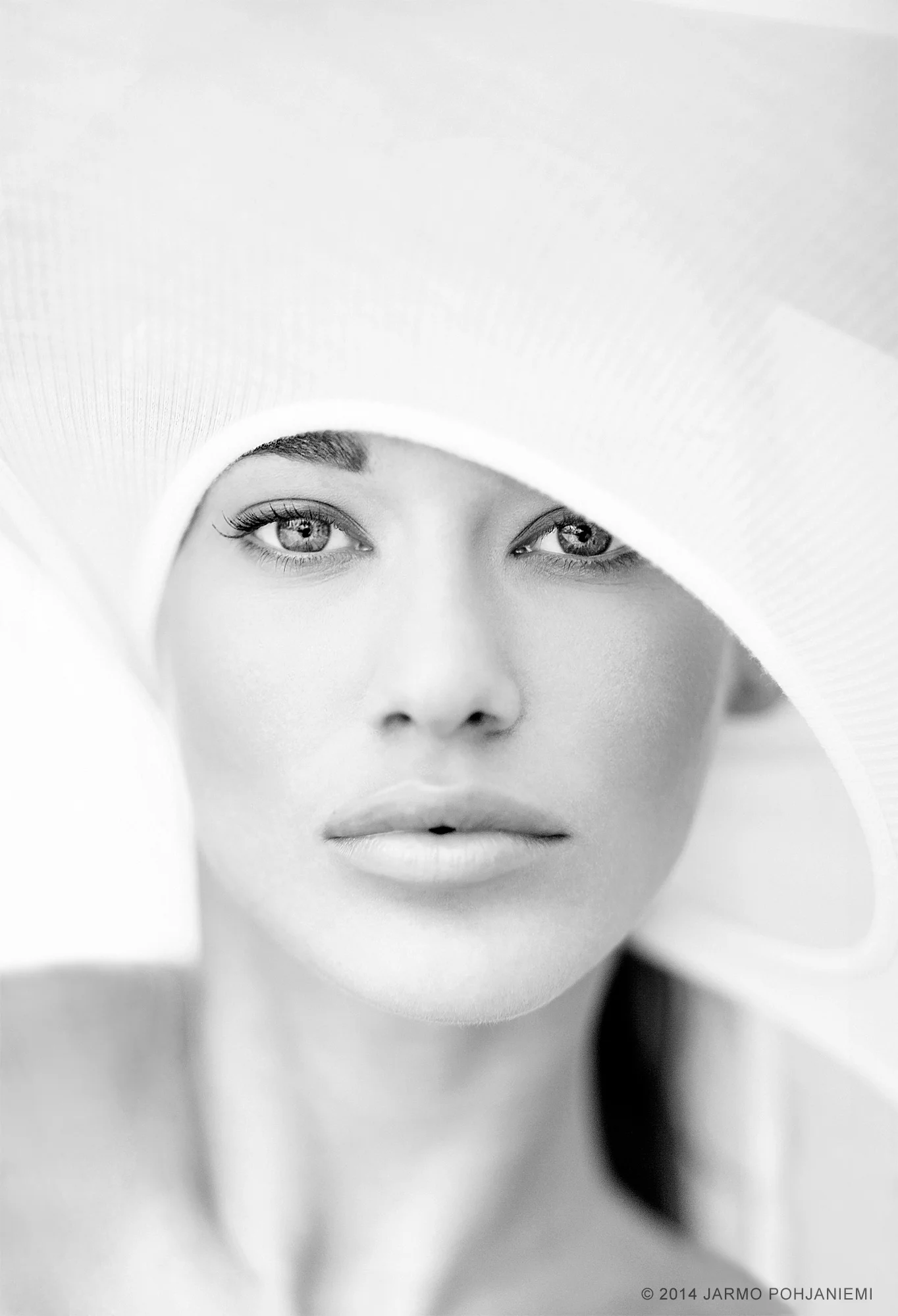 Jelena-2-BEAUTY-CROP.jpg