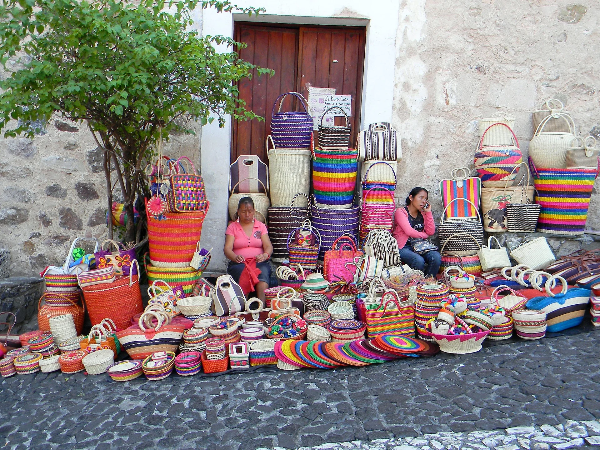 street-737277_1920.jpg