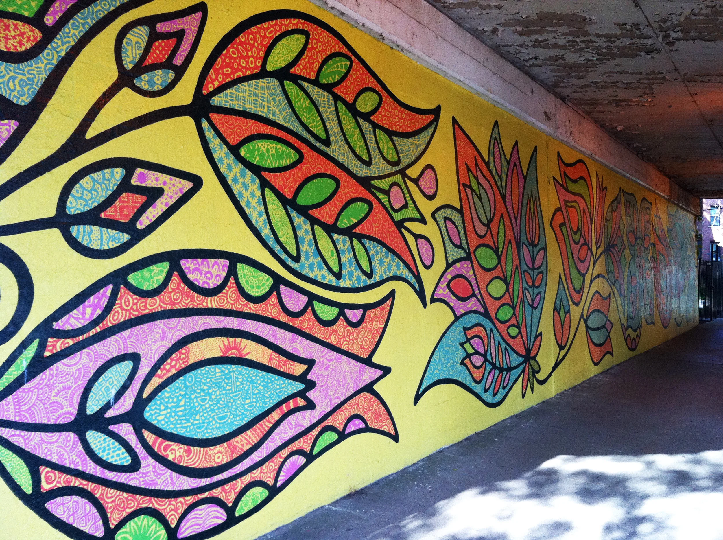 mz4_Mural_Flowers.jpg