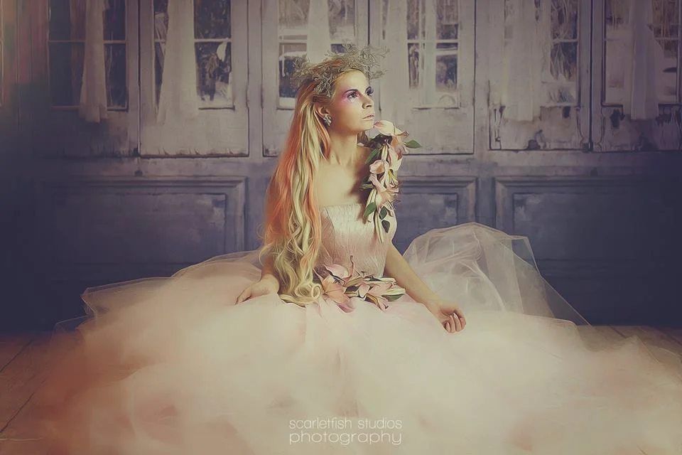  Photographer: Scarletfish Studios Makeup: Ashley Mills 