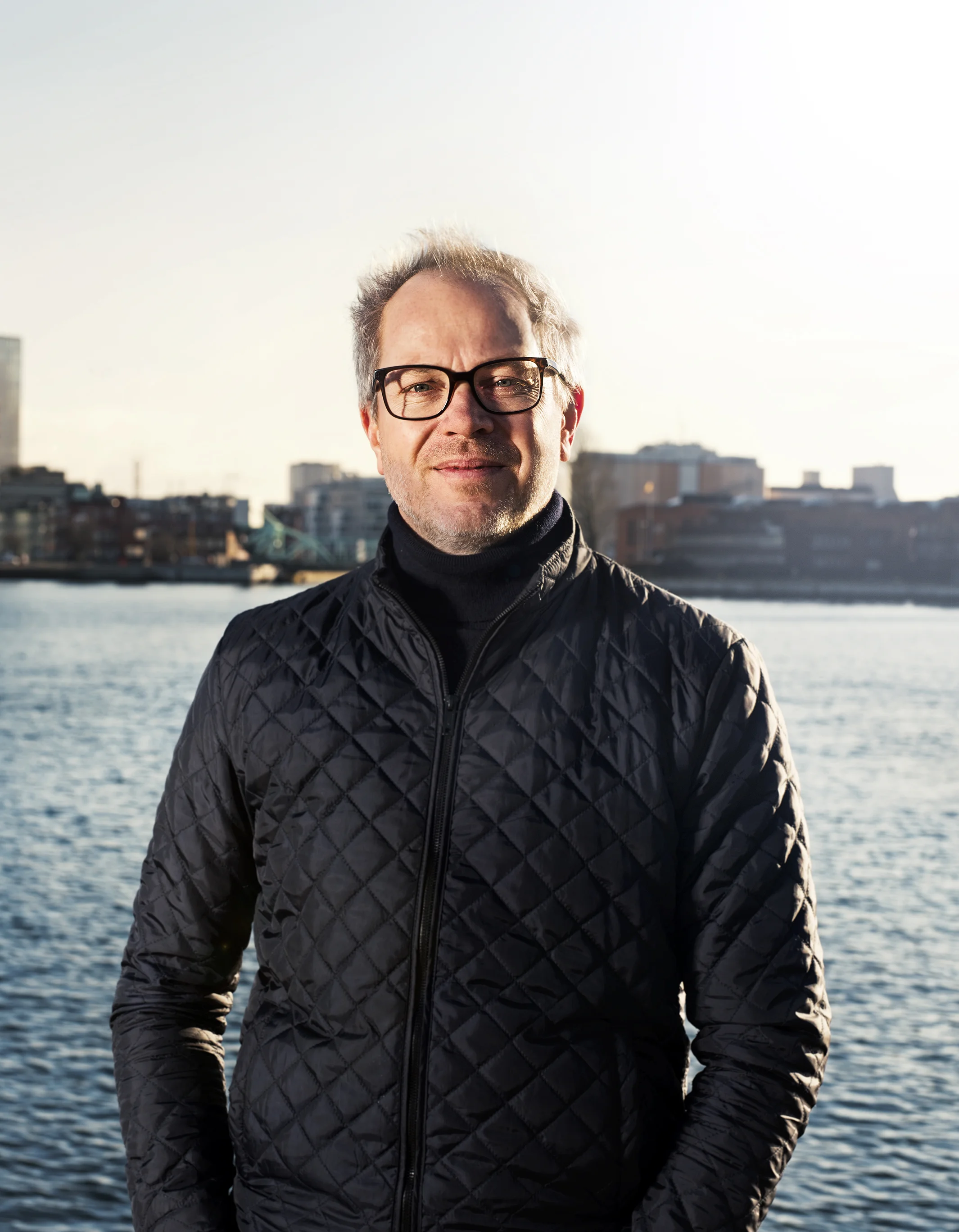 Guest blog: Cycle safe, cycle smart over the winter months - By Fredrik Carling, CEO of Hövding, the world's first and only airbag for cyclists 
