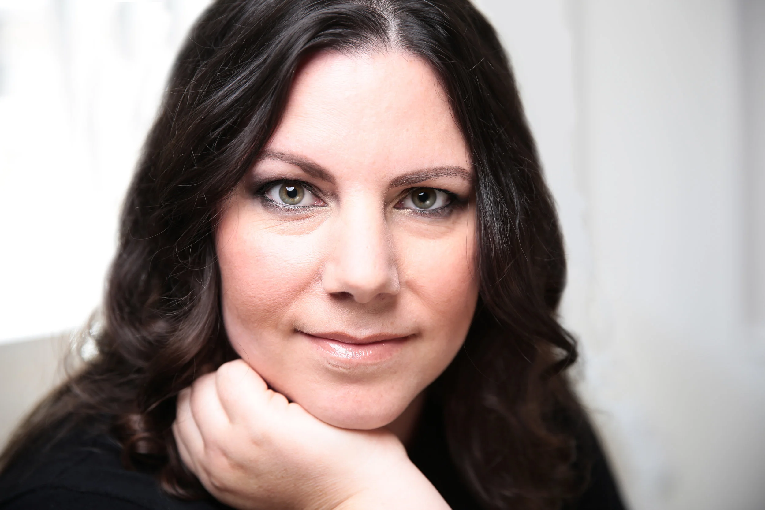 Guest blog: Commuters: get happy! - By Melissa Addey - A full-time writer and the 2016 Writer in Residence for the British library