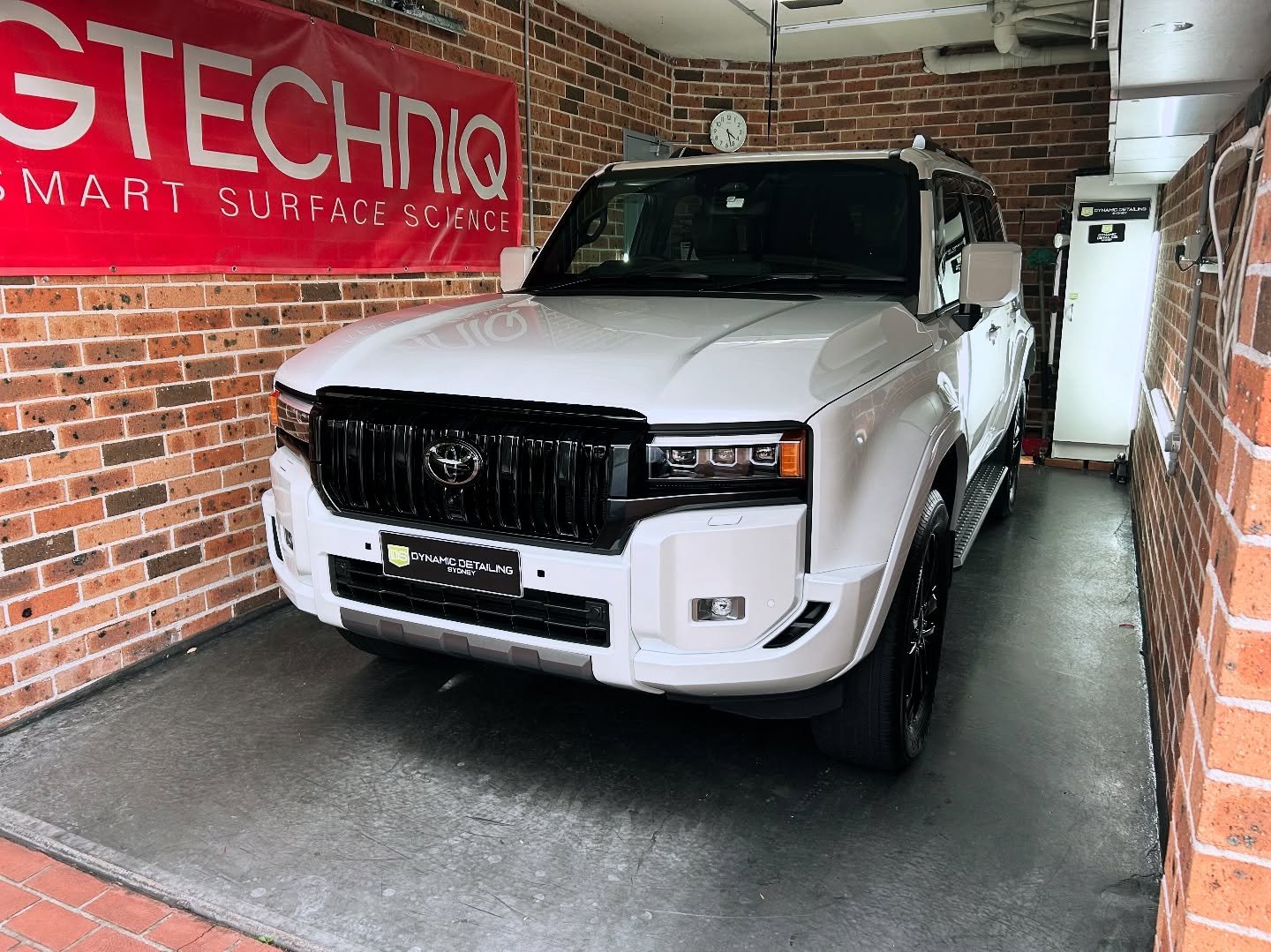 Brand new Toyota Land Cruiser Prado- Graphene coating package
This Prado was treated with our complete exterior and interior protection package, protecting all surfaces and allowing for an easy cleaning solution!
✅ @ethoscarcare Matrix Pro Graphene