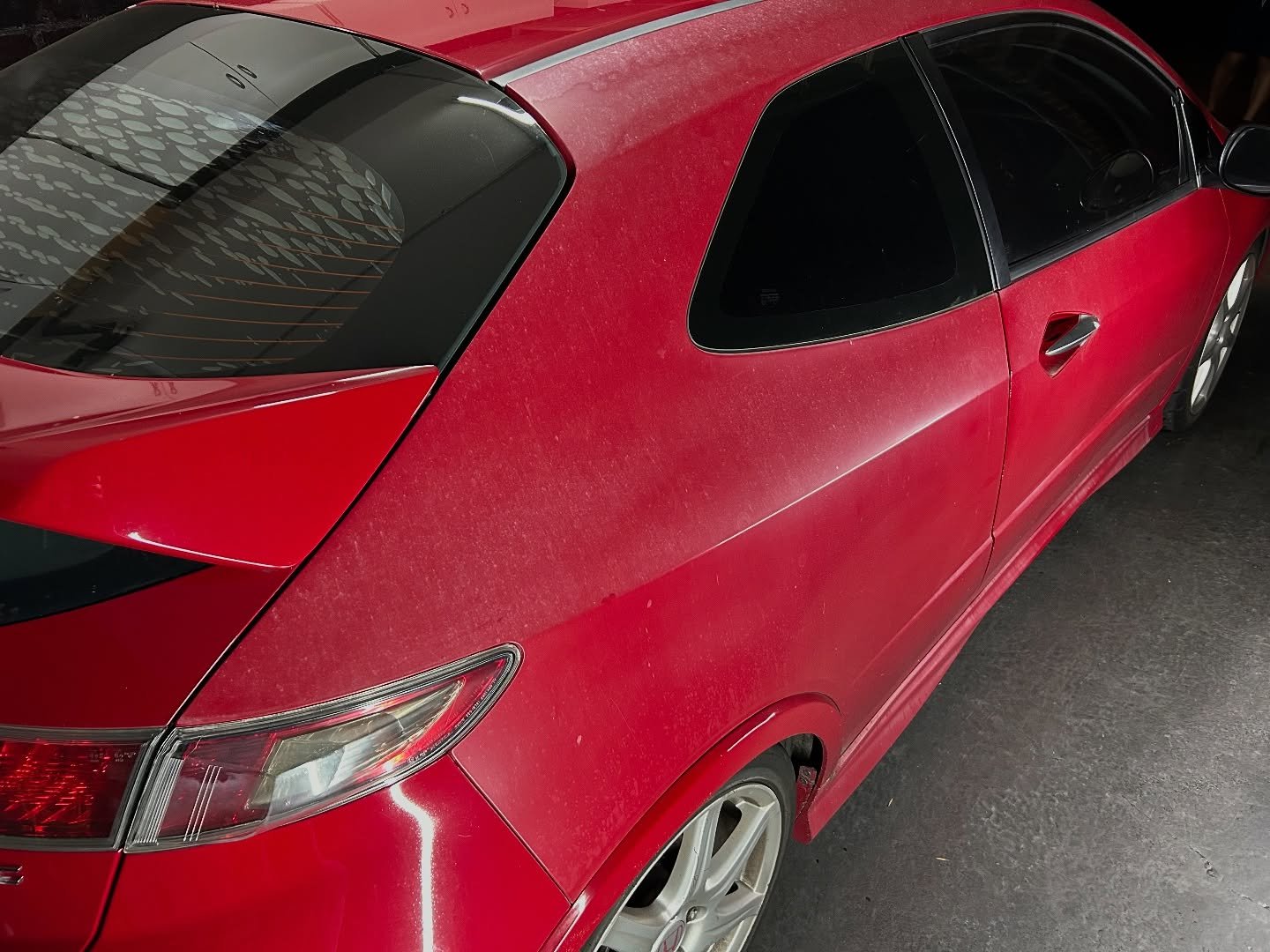 Quick paint correction on these faded panels on this Civic Type R. Bringing some life back to the infamous red paintwork, ready to hit the road again!