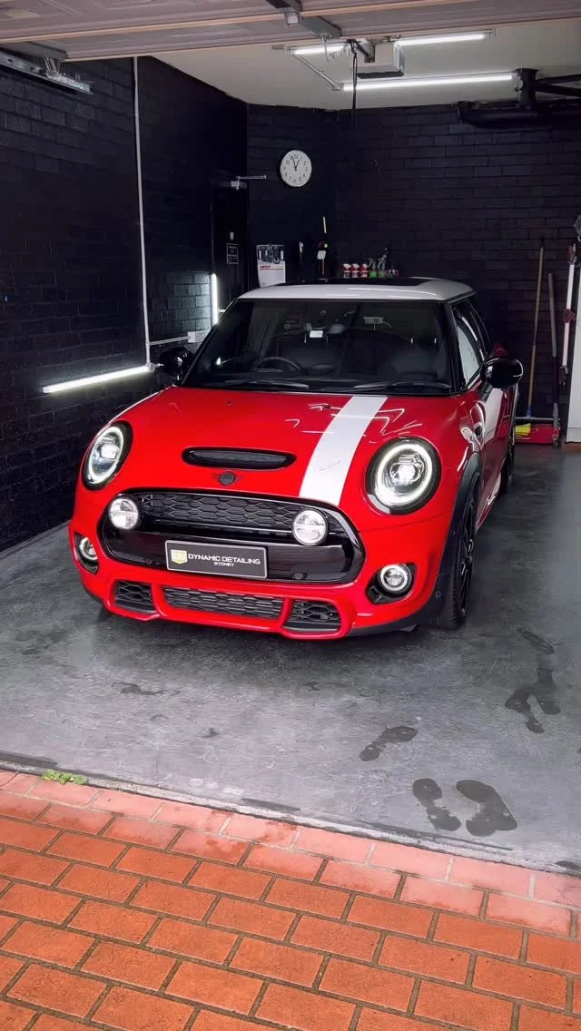 Mini Cooper S Paddy Hopkirk Edition
#mini #cooper #s #minicooper #minicoopers #paddyhopkirk #cars #detailing #ceramiccoating #graphenecoating #paintprotection #detailersofinstagram #paintcorrection