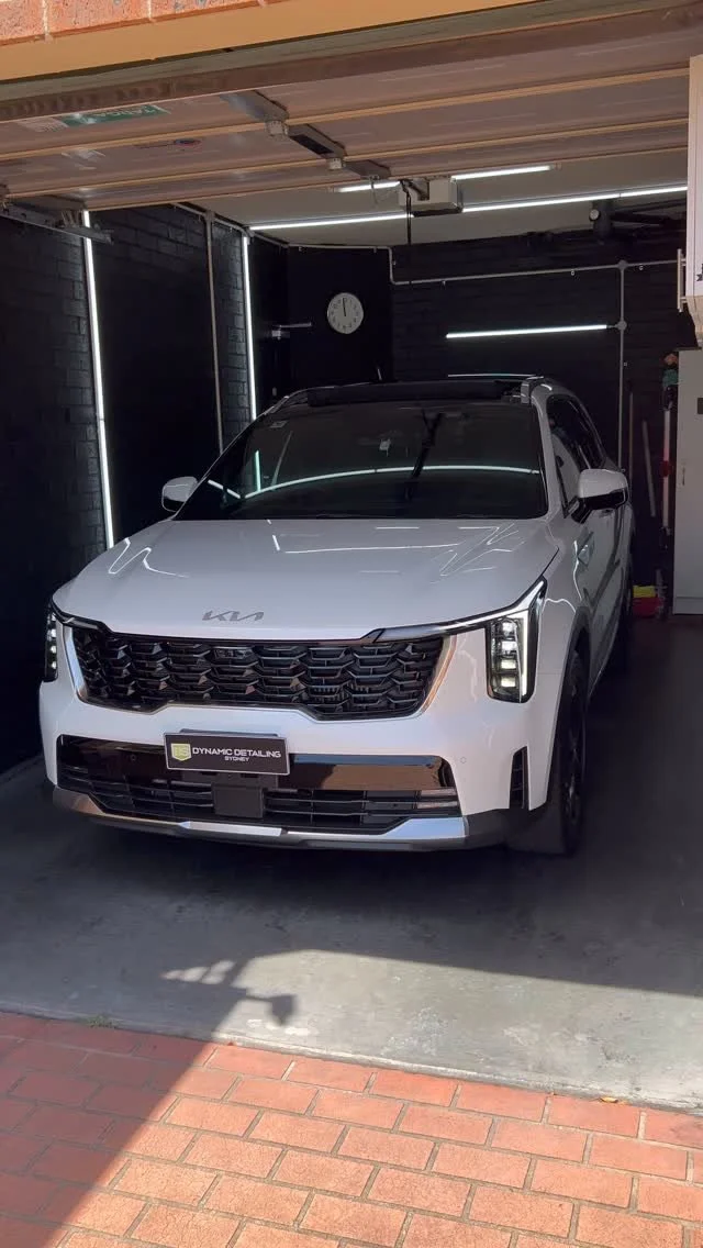 Kia Sorento- Ceramic Coating Package.
#kia #sorento #kdm #ceramiccoating #graphenecoating #paintprotection #detailersofinstagram #paintcorrection #detailing