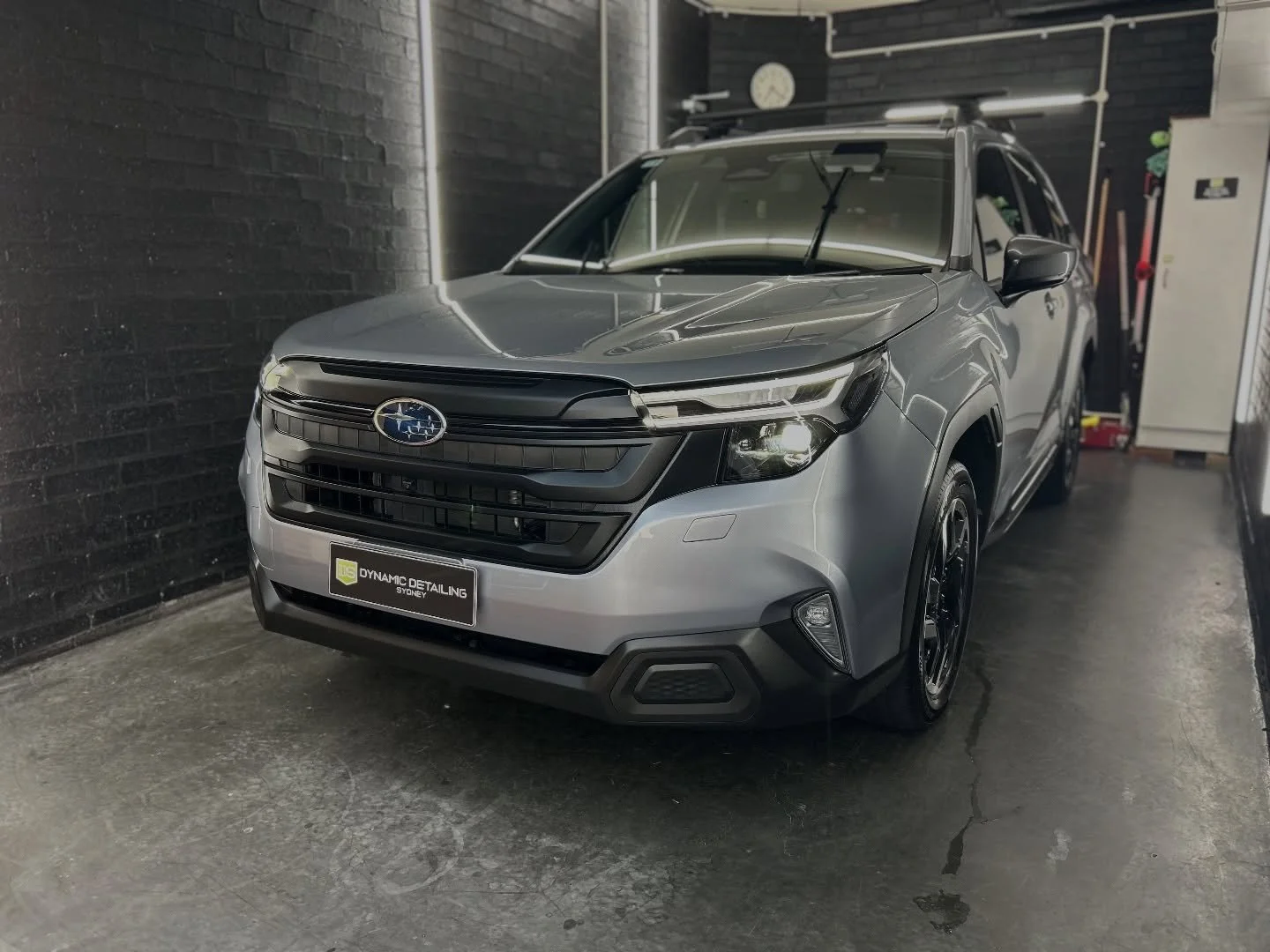 Subaru Forester- Ceramic Coating Package. 

Our client wanted to protect her new car from the elements after having issues with the paintwork on her previous car that was left unprotected. Locking in the paintwork with a 10 year Borophene coating, ou