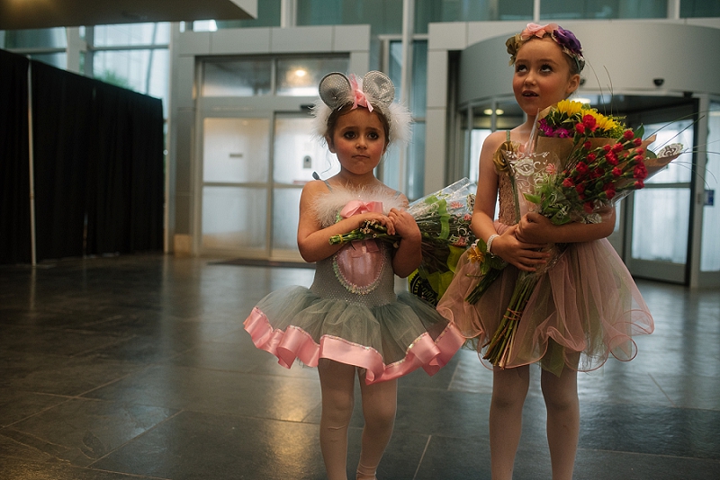 Mae Burke Motherhood Photographer First Ballet Recital_0113.jpg