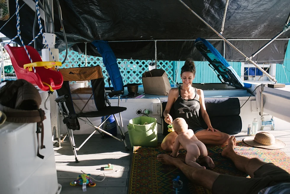 Mae Burke Motherhood Photographer Harbor Heritage Hybrid Photography Project of Adventurous Family Living on Boat_0033.jpg