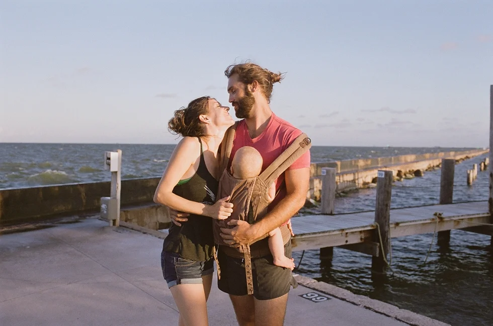 Mae Burke Motherhood Photographer Harbor Heritage Hybrid Photography Project of Adventurous Family Living on Boat_0045.jpg