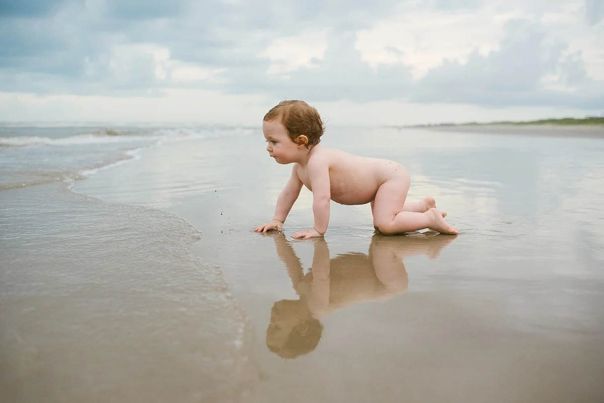 What to Wear for Beach Session Mae Burke_0008.jpg