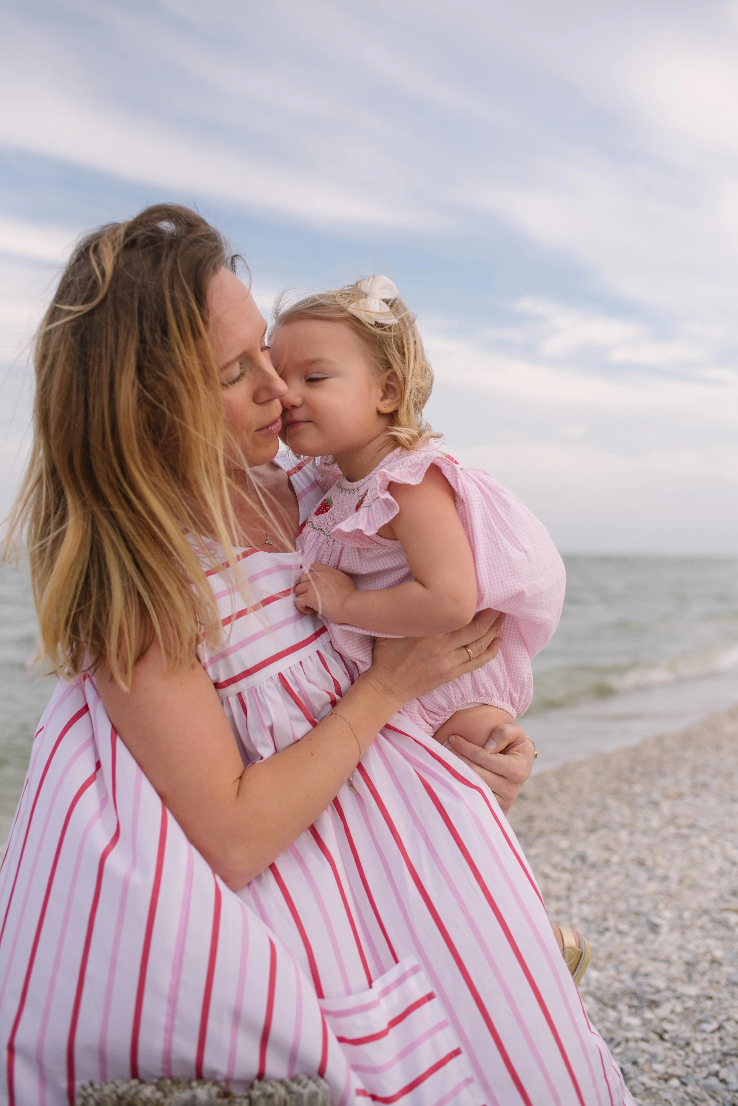 Lynch Family by Rockport Family Photographer Mae Burke-2.JPG