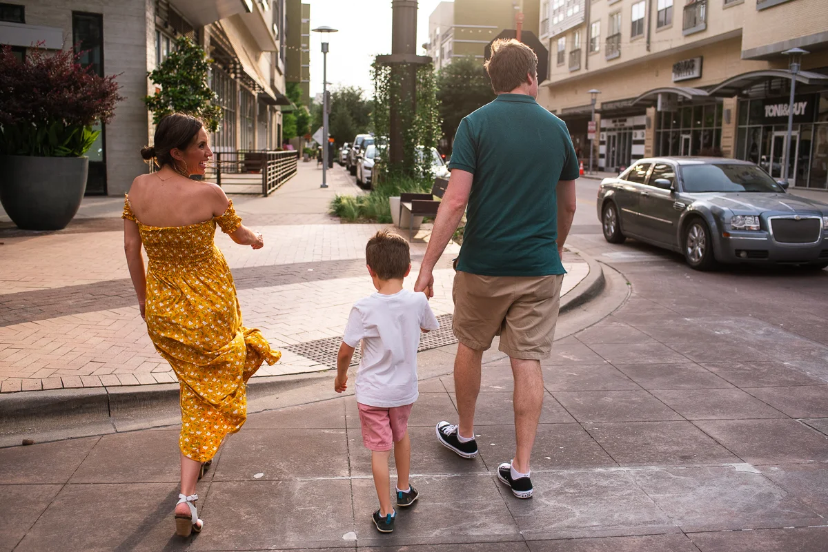 Haczynski Maternity in Downtown Fort Worth by Mae Burke-35.jpg