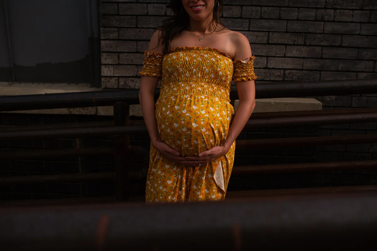 Haczynski Maternity in Downtown Fort Worth by Mae Burke-10.jpg