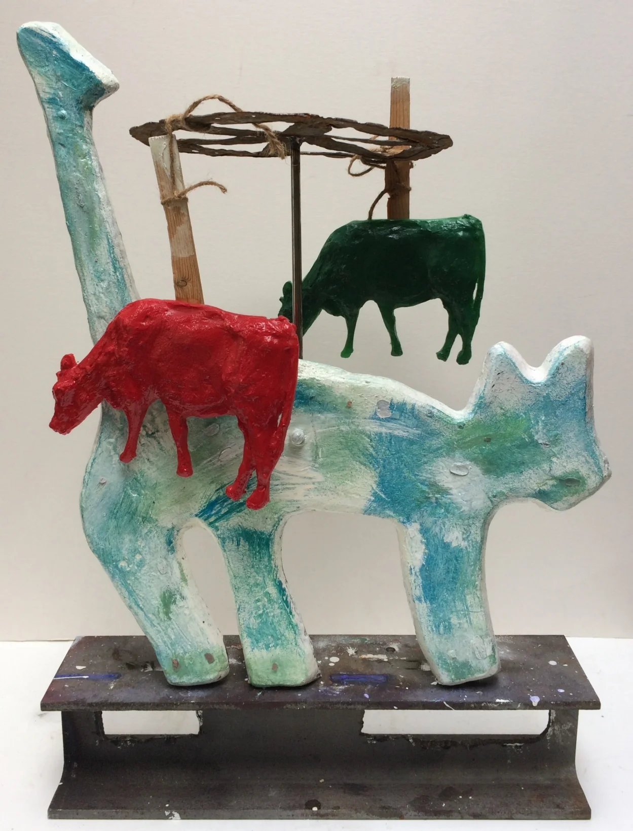 red, right, returning