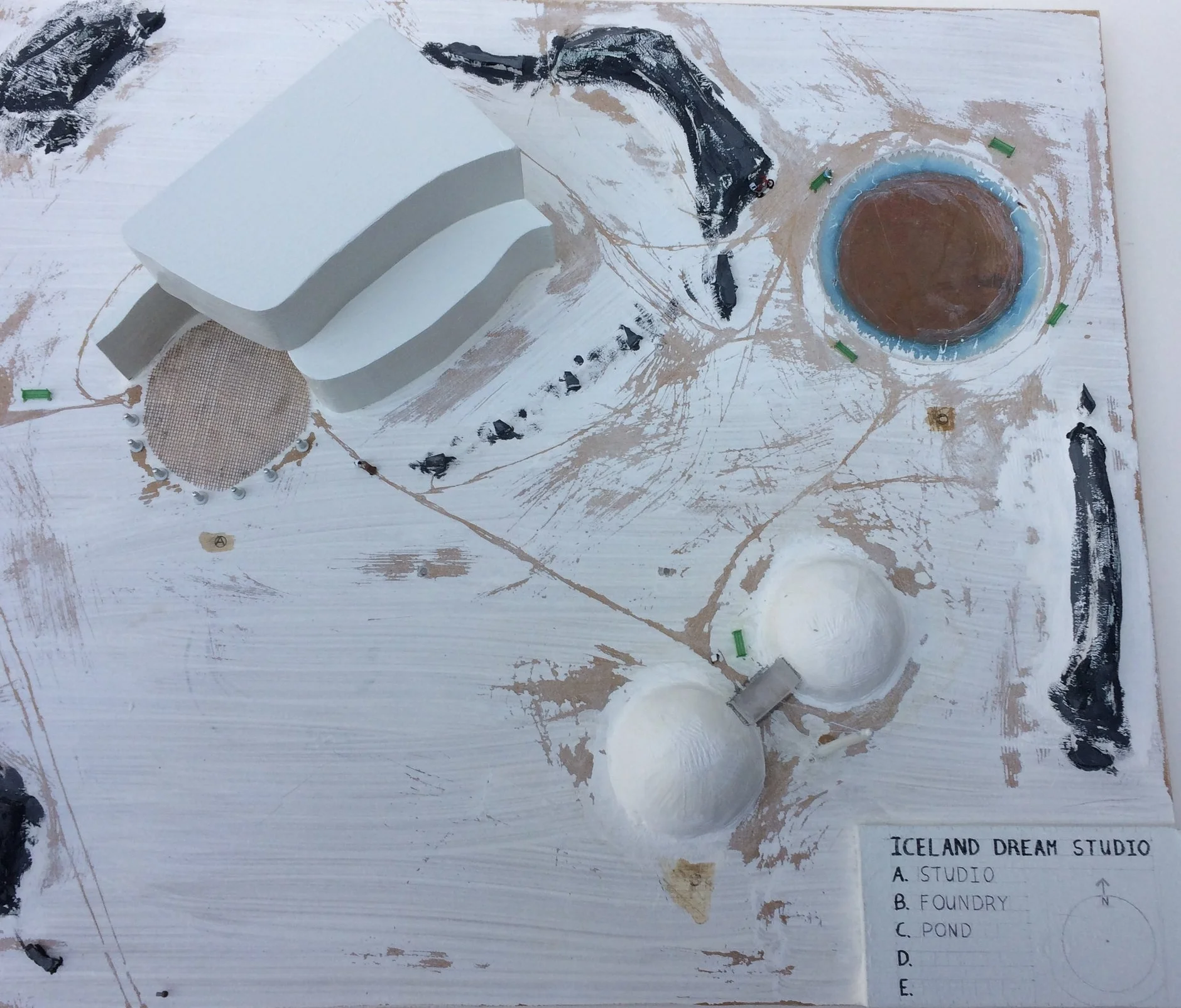 more overhead northward