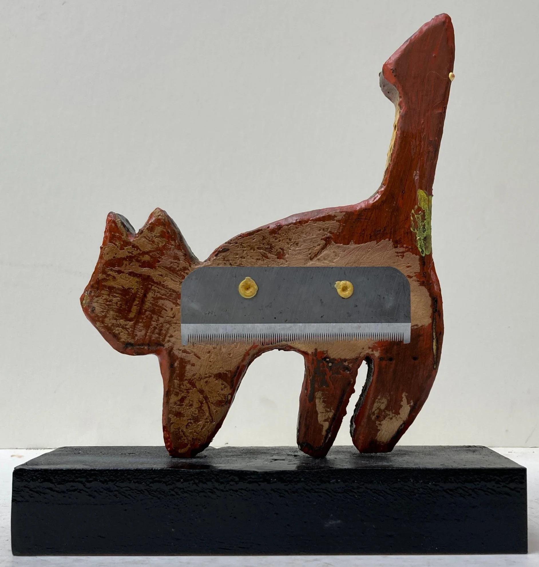 fine tooth comb face