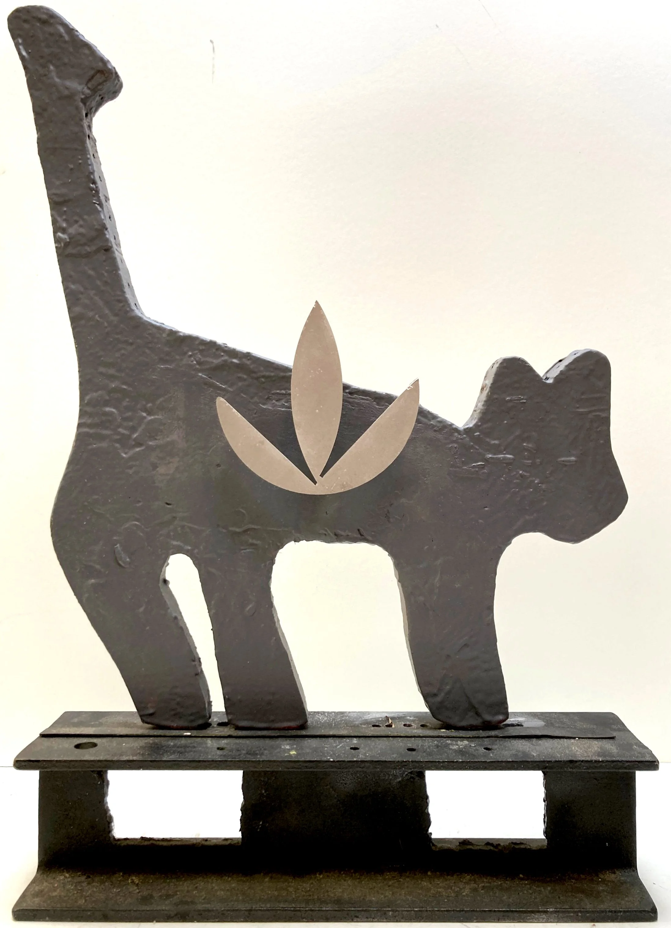 Big Ryan leaf (sharp object #1)