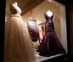 Looking into Cole Gallery's window for my Fashion meets Art show