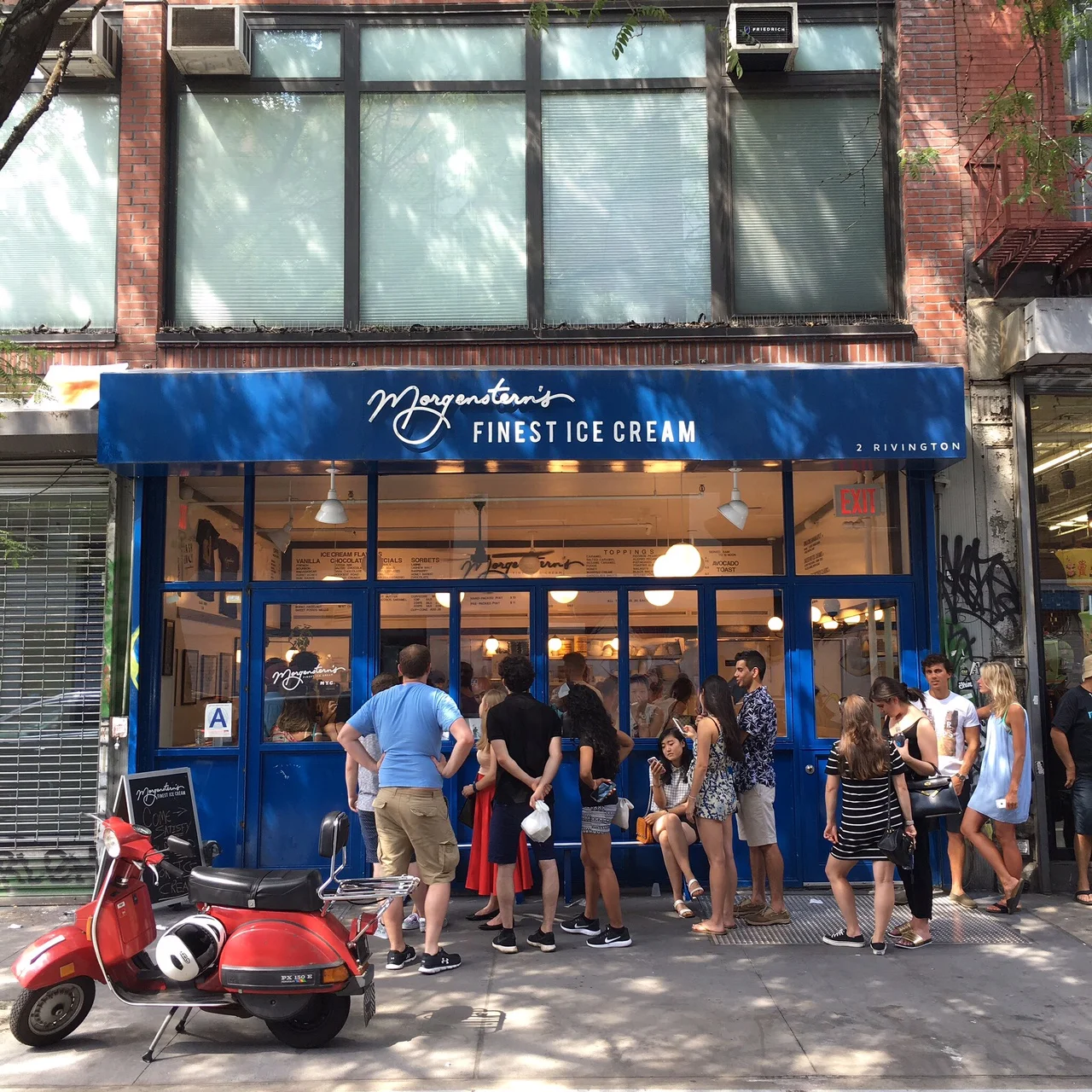 You could also beat the heat with some of the best ice cream I've ever tasted. (notice that line)