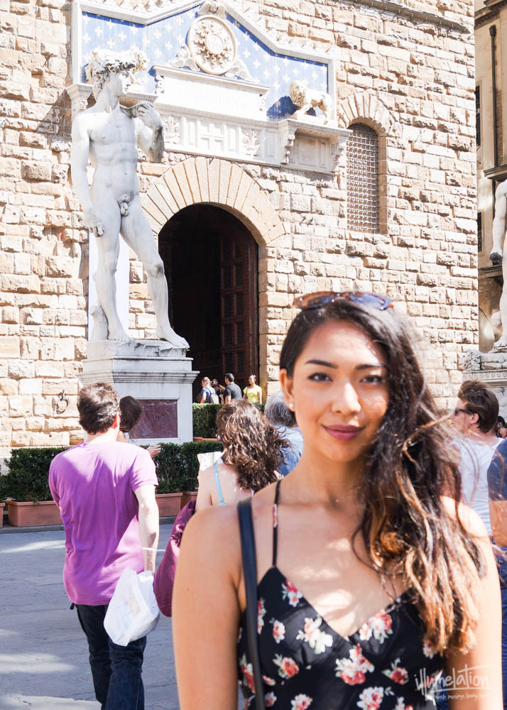米开朗基罗的《大卫》的复制品，洛吉亚广场。乌菲兹美术馆。佛罗伦萨,意大利。