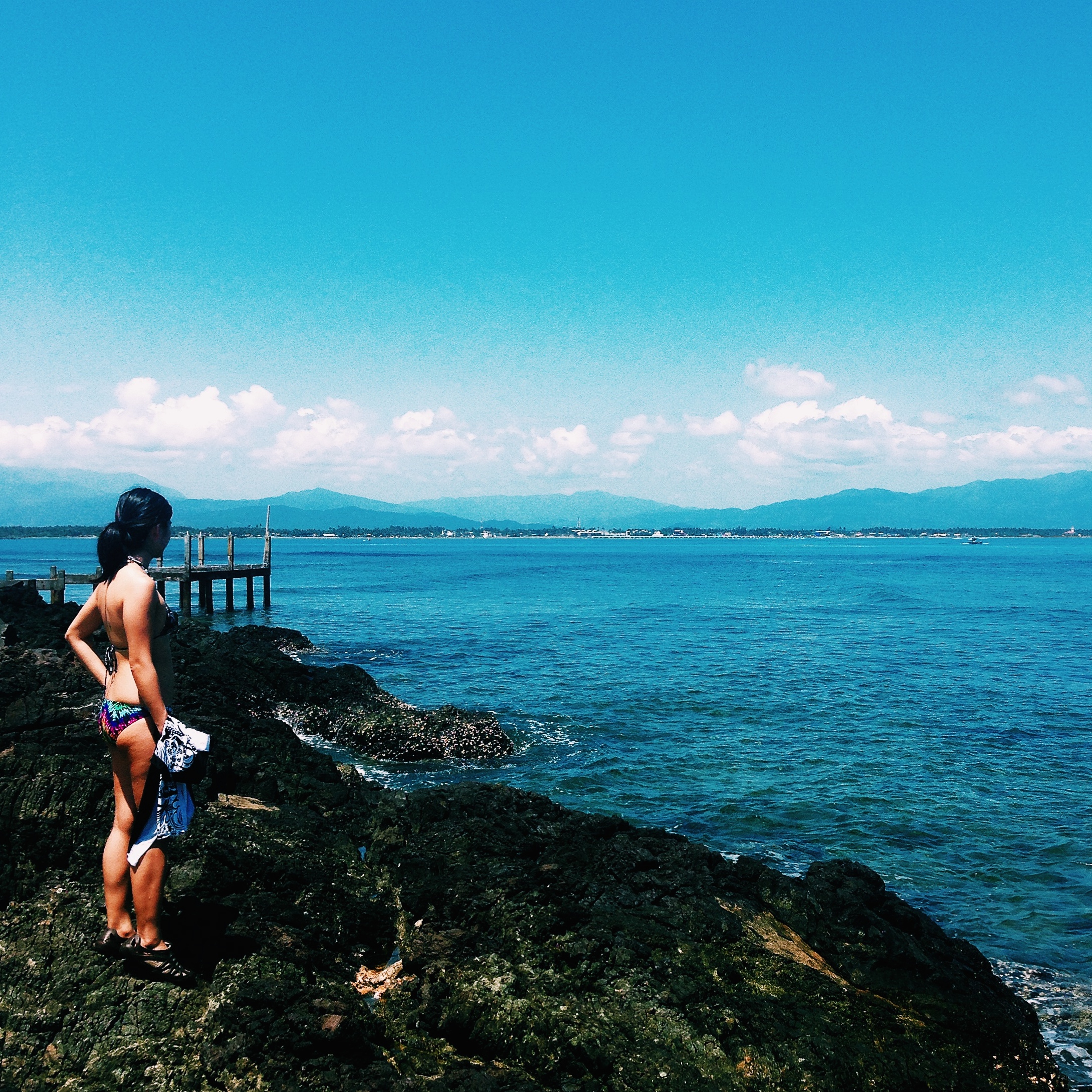 在Cemento Reef,Baler的波浪斑点