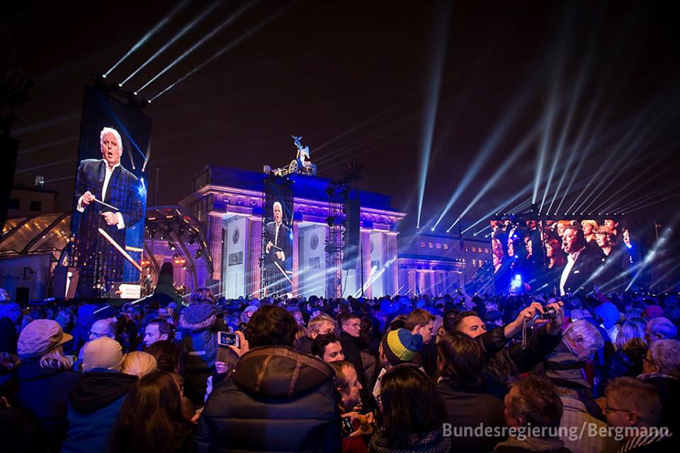 Rene_berlin wall.jpg