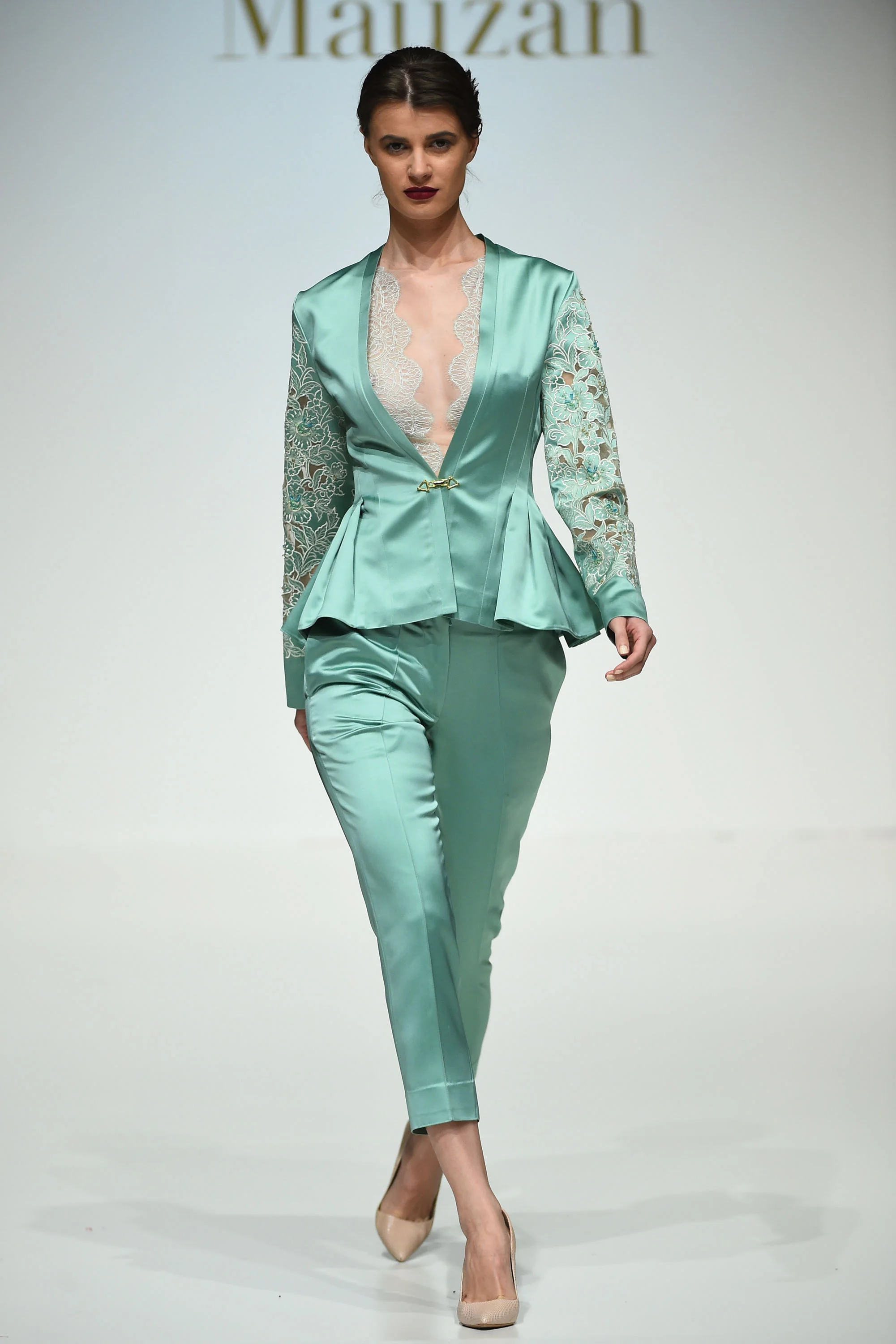  Mauzan at Fashion Forward Season 5. 