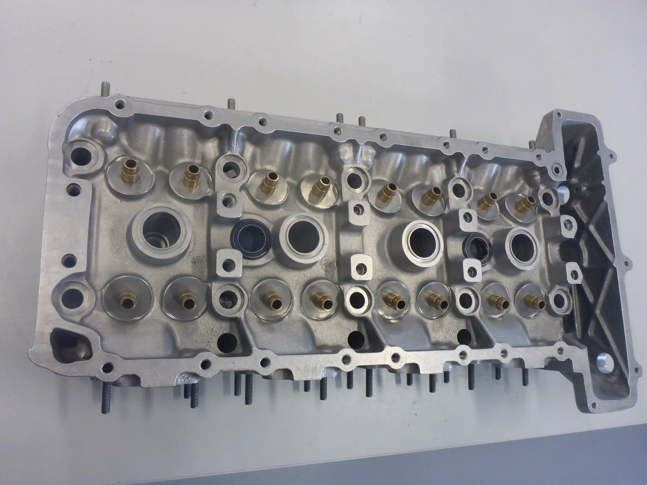 S14 Cylinderhead.JPG
