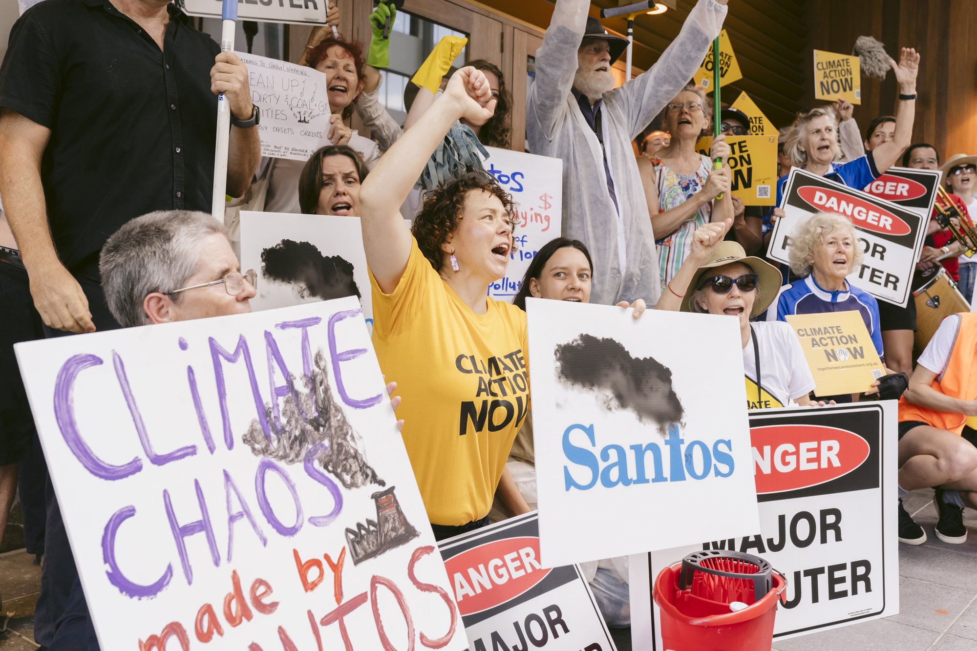  Queensland Conservation Council’s Dirty Dozen campaign outside Santos HQ 