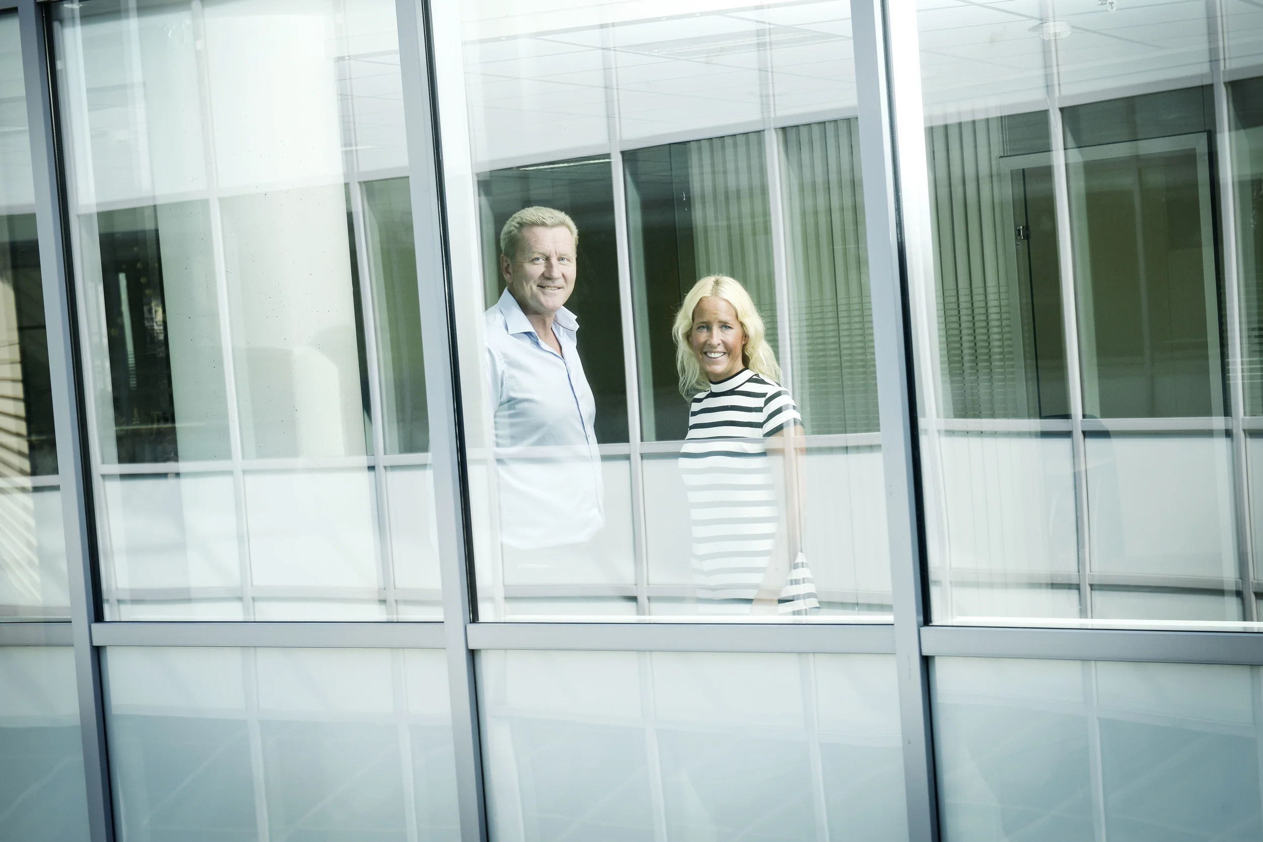 Left: CEO for Phonero Thore Berthelsen Right: Financial Ceo for Phonero, Sunniva Finne
