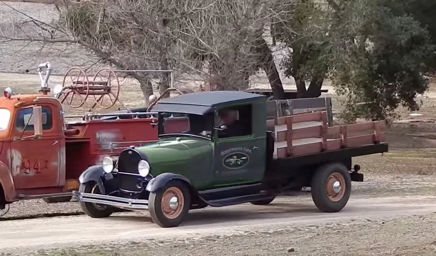 A pretty good goal! Some Photoshop magic has P-Woods truck closer to my vision. Maybe in the future I'll even paint mine.