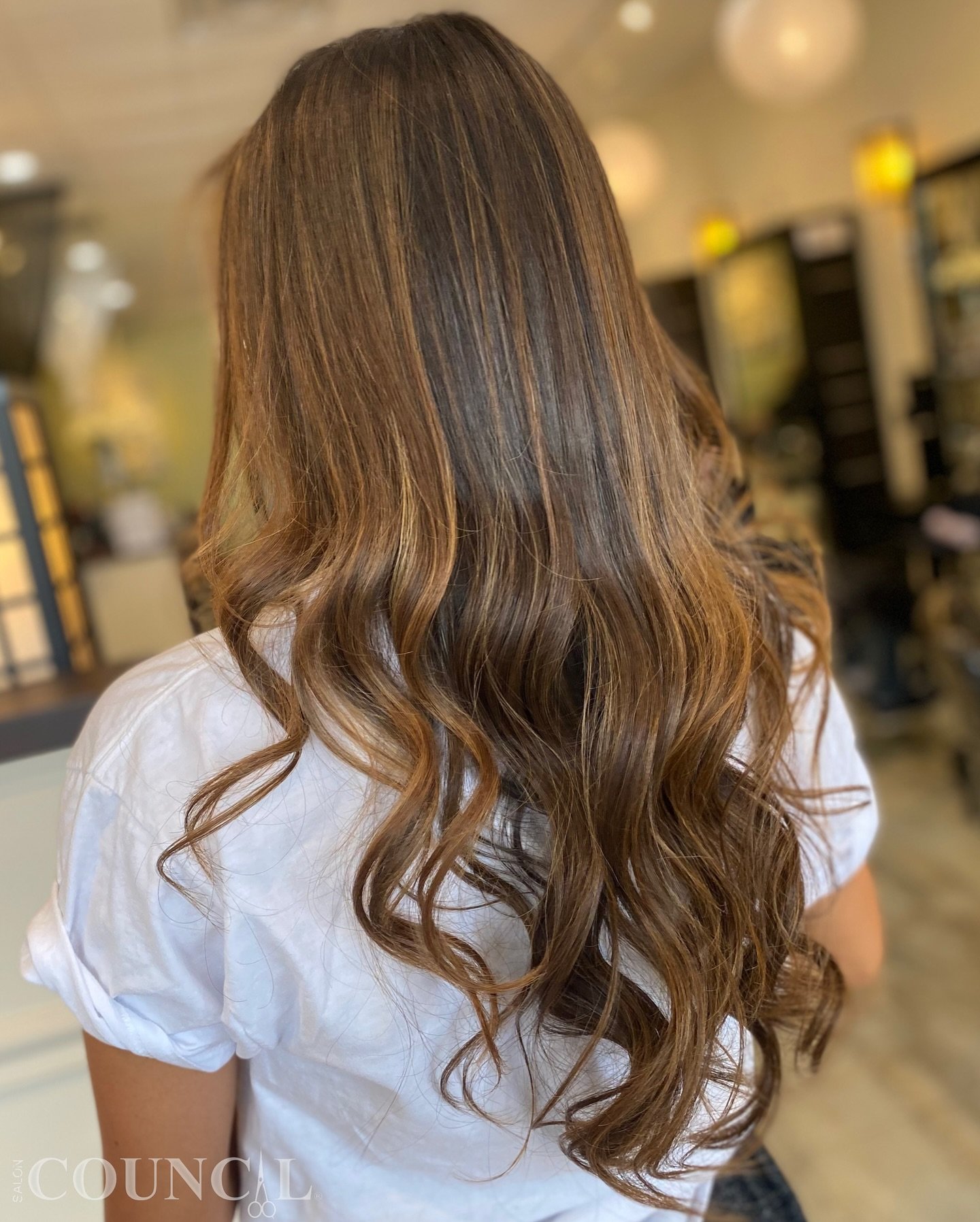 🎉#hairstyle 
Fresh wash, sleek blowout, and soft waves added with a curling iron! 🎊
Ready to dazzle with every flip of the hair! #WavesForDays #HairGoals

WASH &bull; BLOWDRY STYLE &bull; HOT IRON WAVES

Hair by TERRY @beautyby_terry 
@saloncouncil