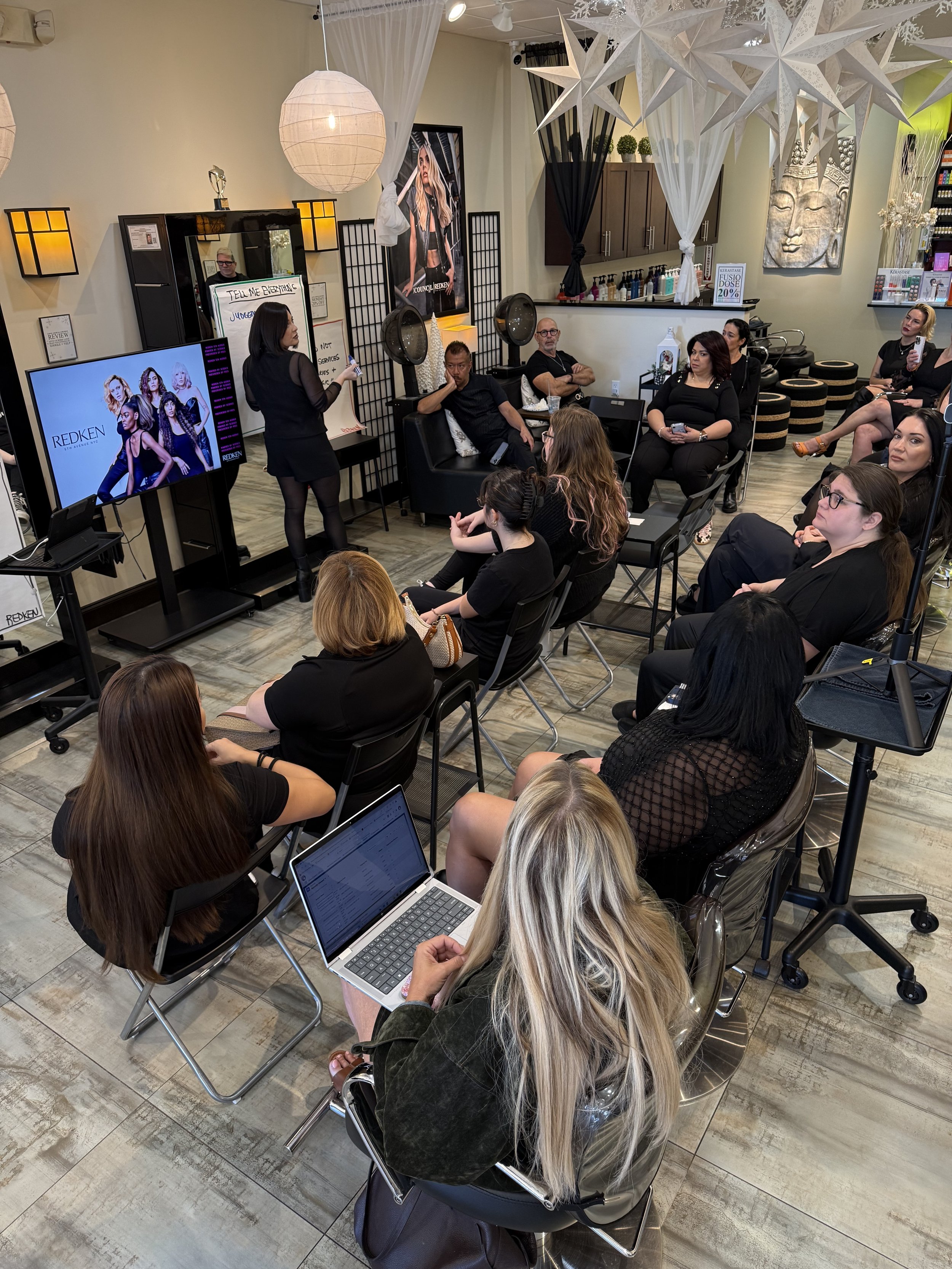 Social Media Class Salon Council 8.jpg