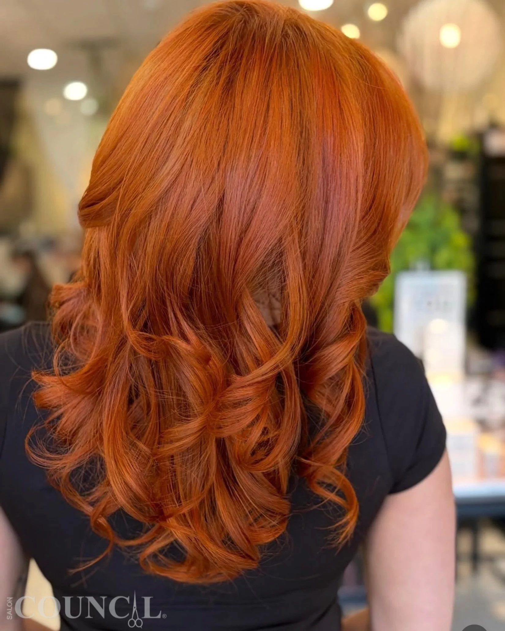 Hot summer copper incoming 🔥
This dimensional copper color is bold, vibrant, and full of shine&mdash;perfect for the season and guaranteed to turn heads.

Color created by Kaysee @kaysee_killedit at Salon Council.

#SalonCouncil #CopperHair #SummerH