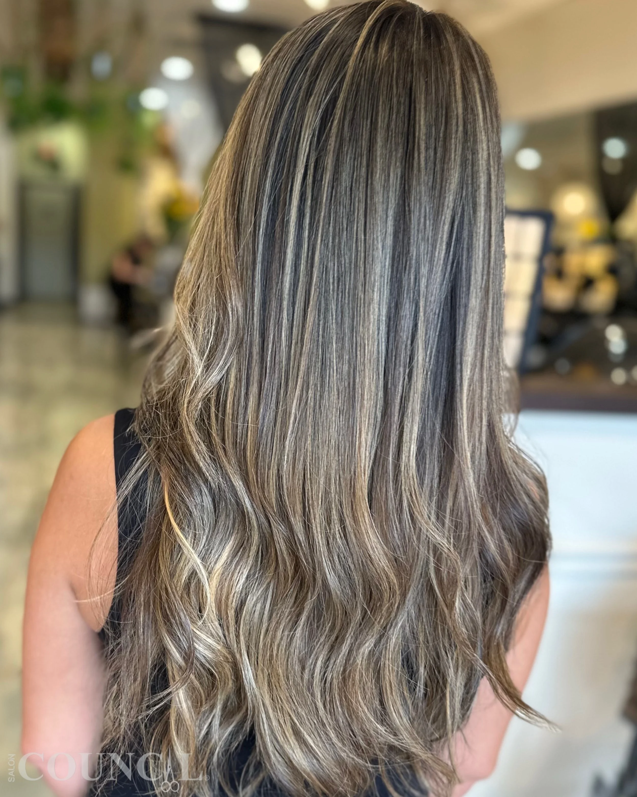 Post-summer hair refresh. 

Beautifully blended, dimensional color by Maria @mariashairlove &mdash;rich, seamless, and the perfect transition into the new season.

Ready for your refresh? Book your appointment at Salon Council. 

#SalonCouncil #Dimen