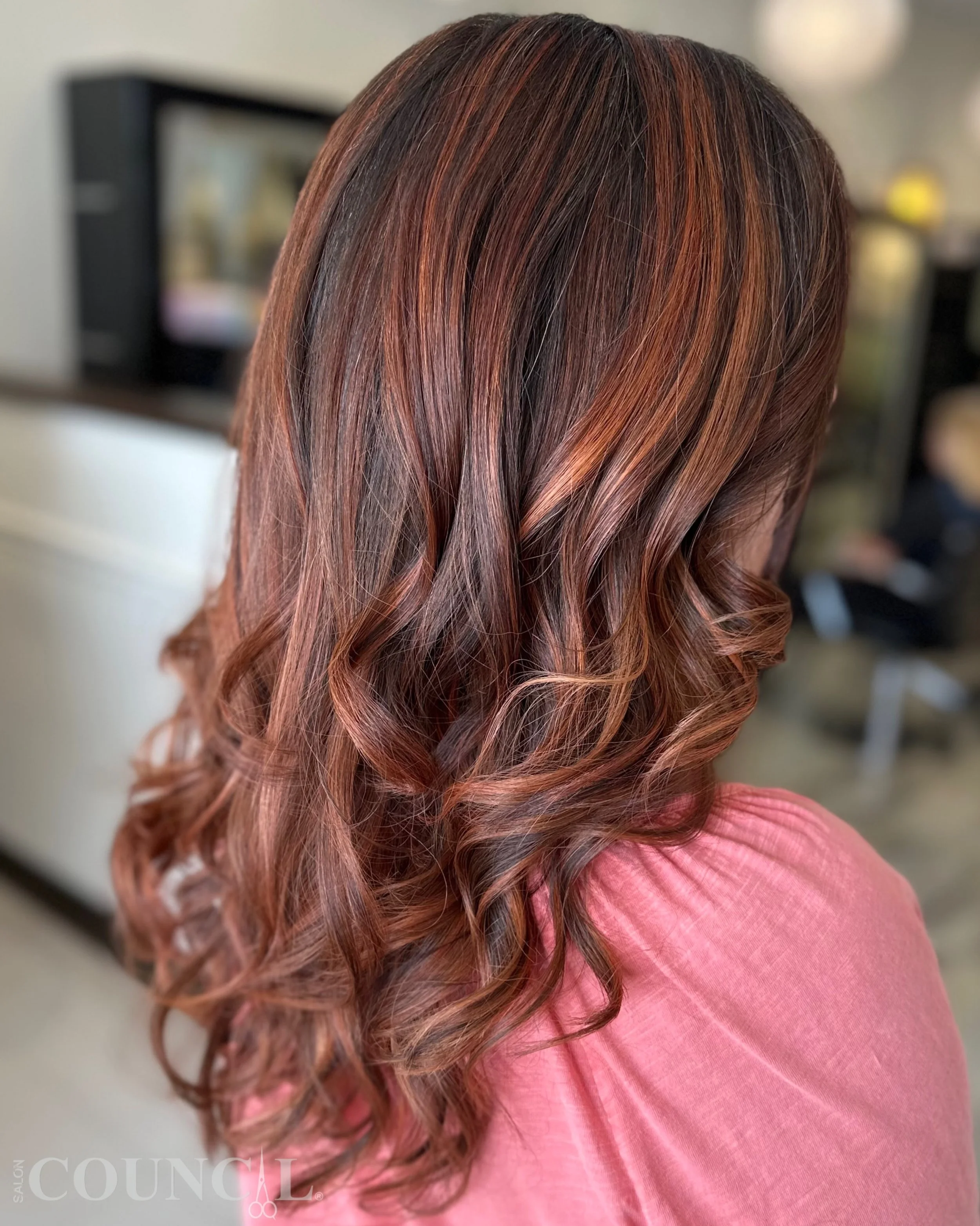 Fall color has arrived. 🍂🤎

Rich dimensional brown with warm copper tones&mdash;the perfect blend of depth, shine, and autumn warmth.

Ready for your fall transformation? Visit Salon Council. ✨

#SalonCouncil #FallHair #CopperHair #DimensionalColor
