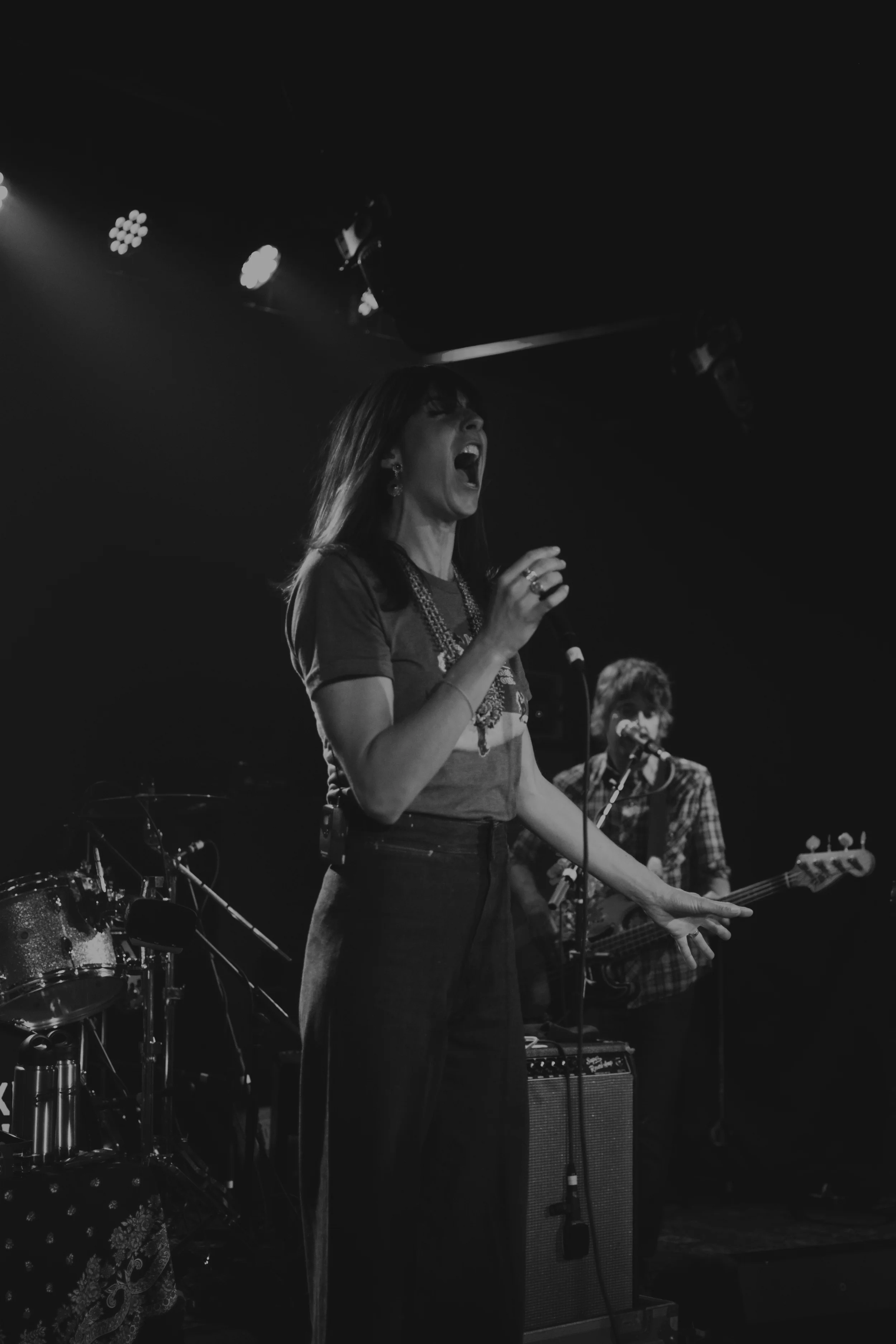 NICKI BLUHM AND THE GRAMBLERS