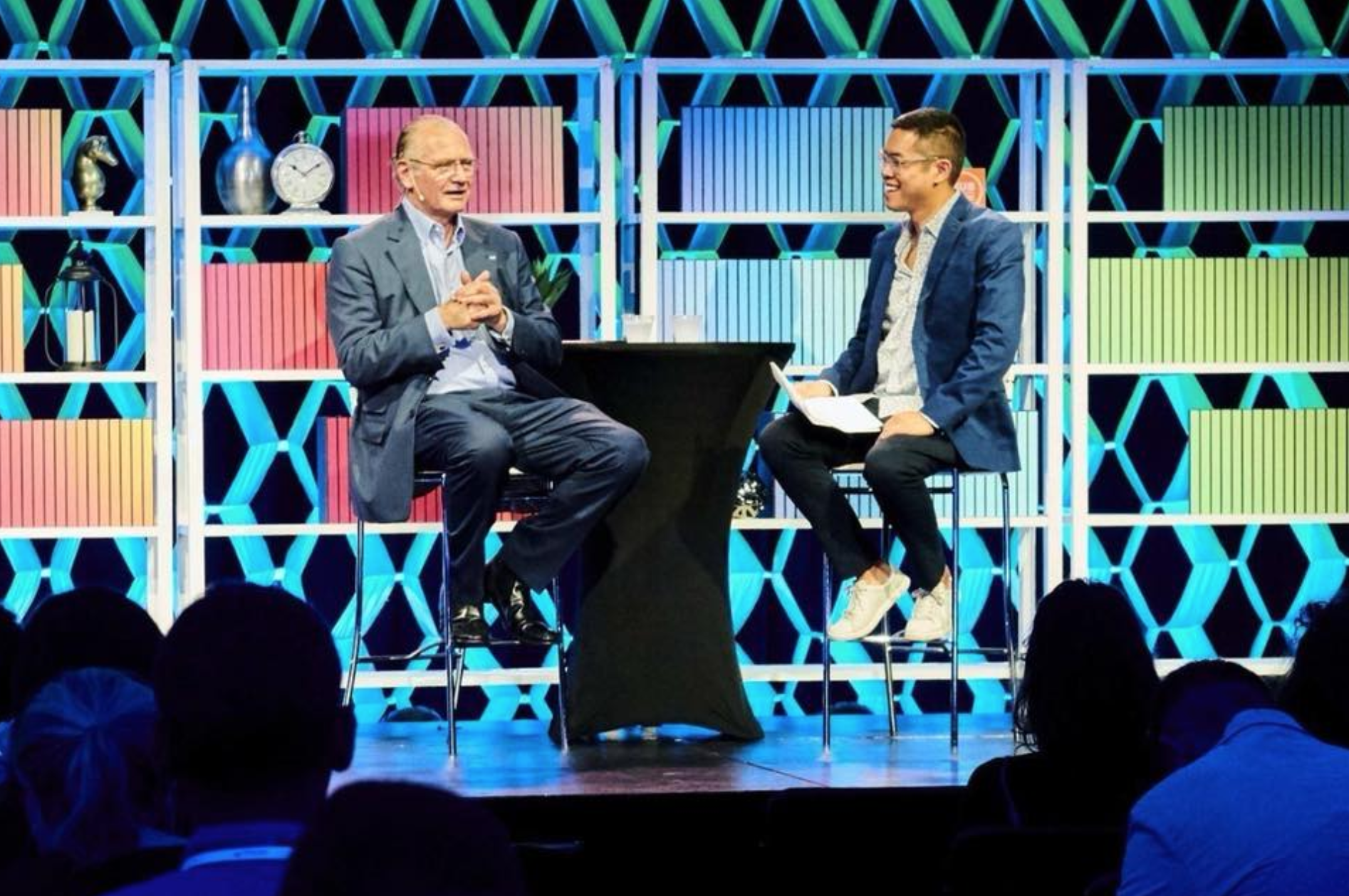 Dr. Stefan Oschmann with David Sun Kong